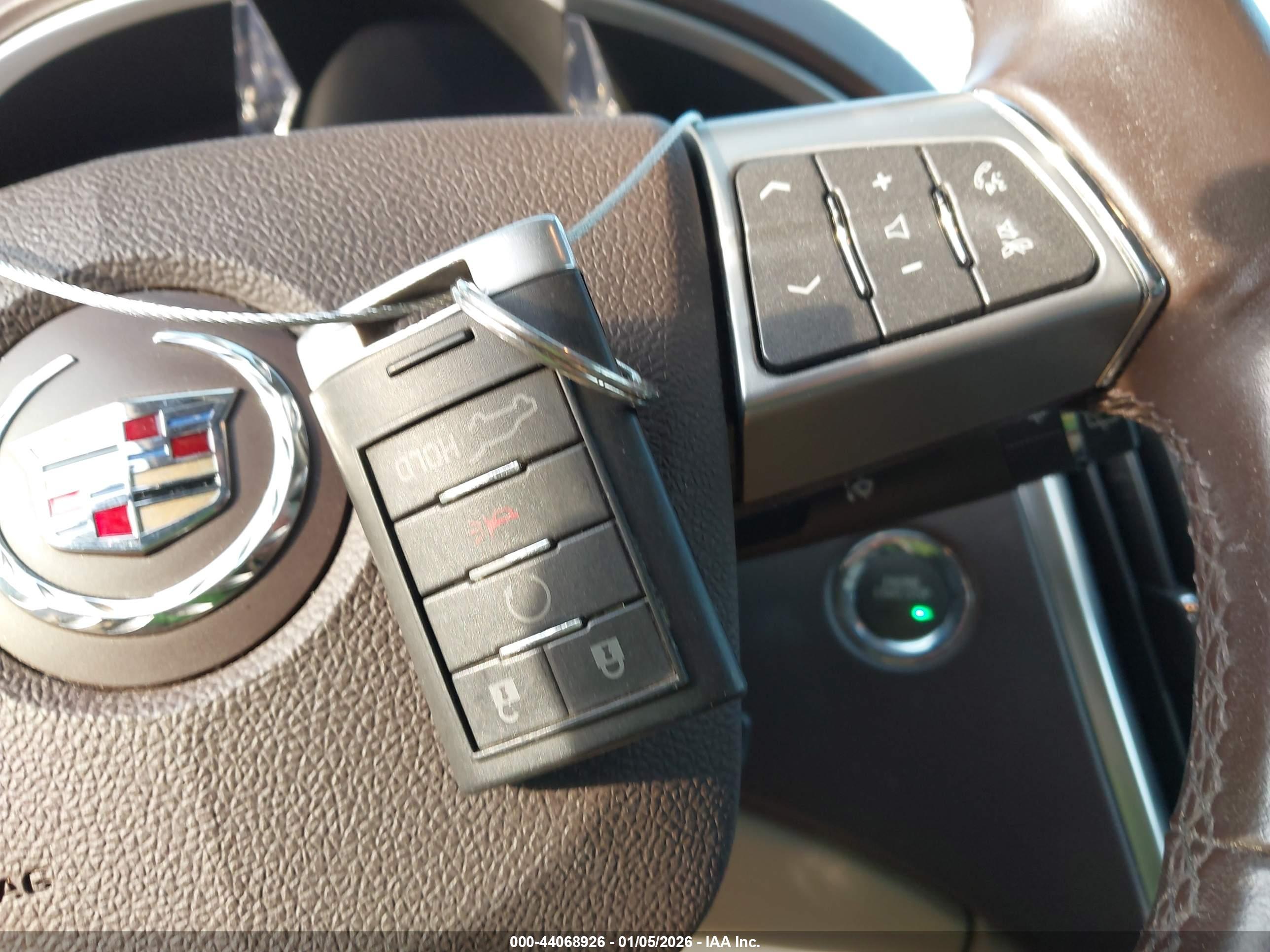 CADILLAC SRX image 11