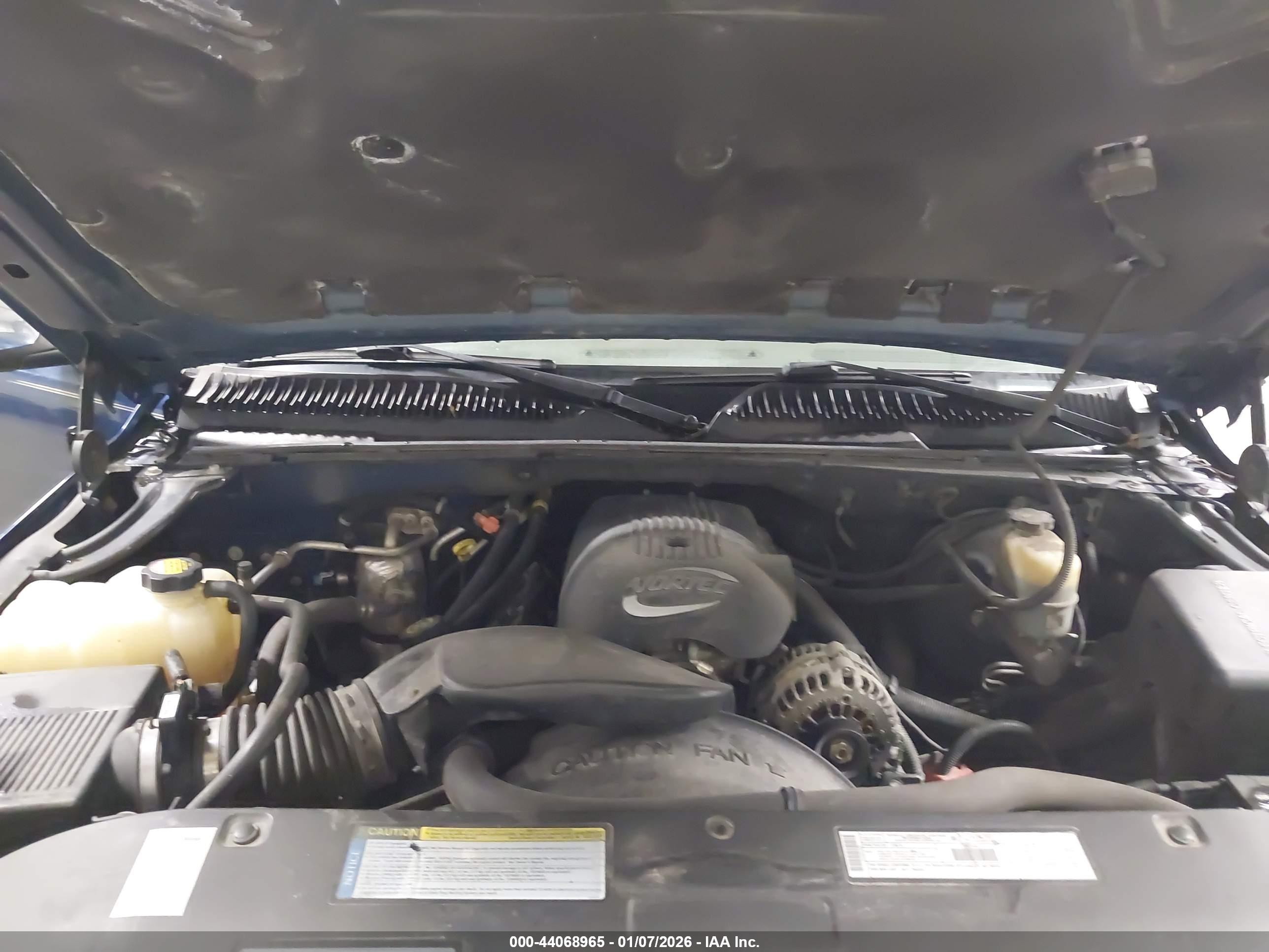CHEVROLET TAHOE image 10