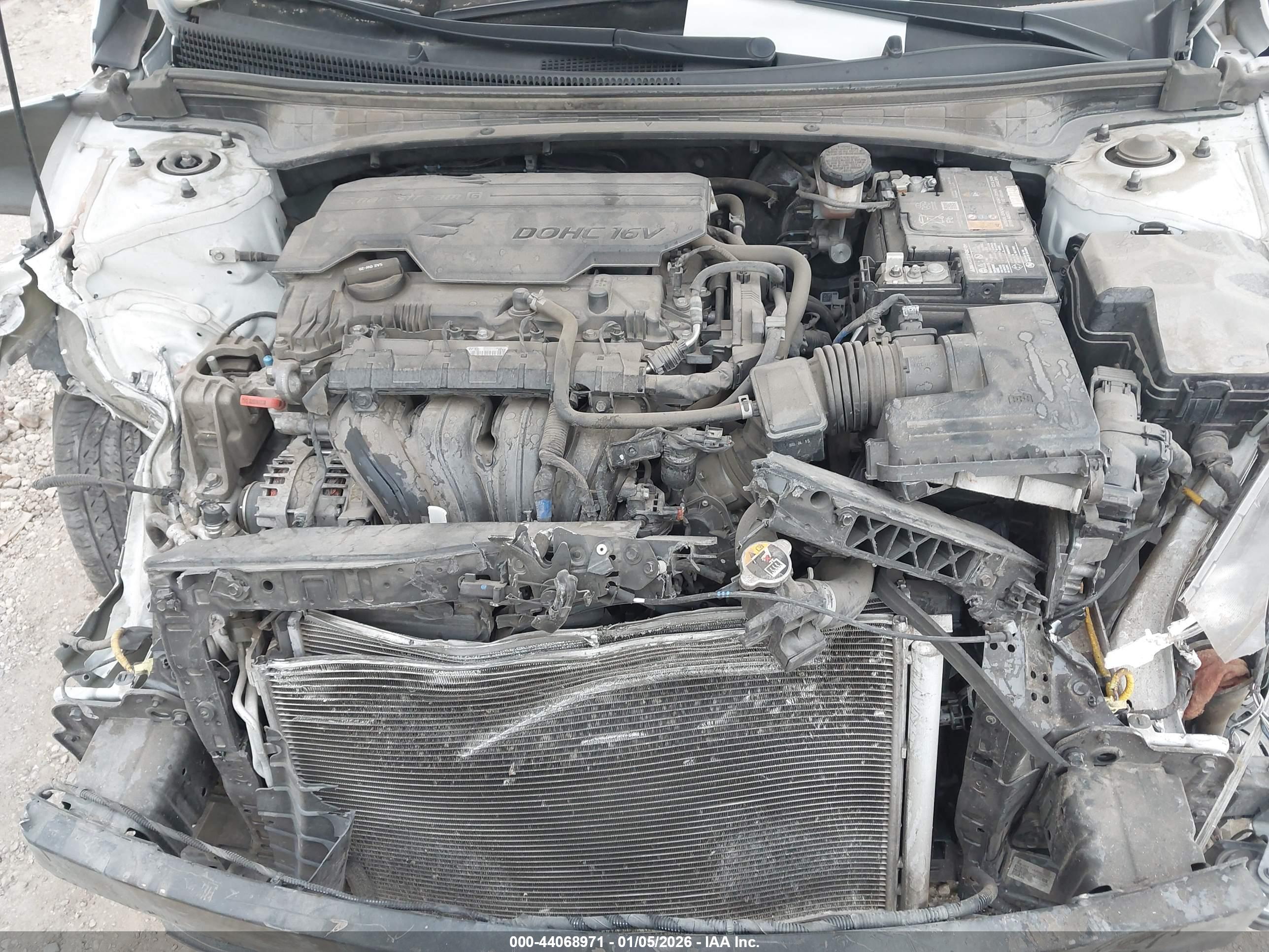 HYUNDAI ELANTRA image 10