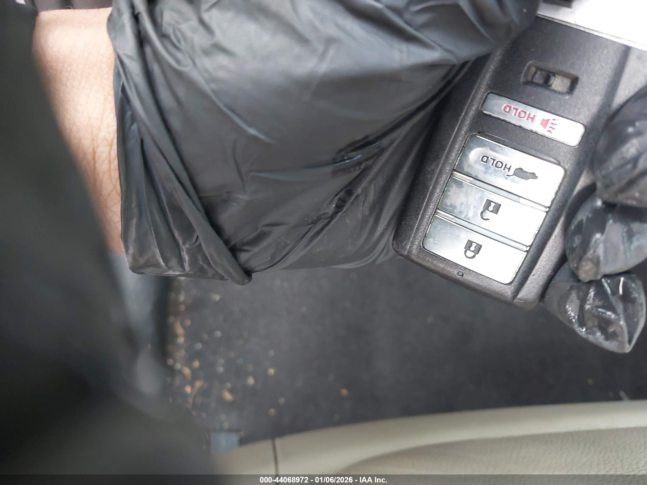 ACURA MDX image 11