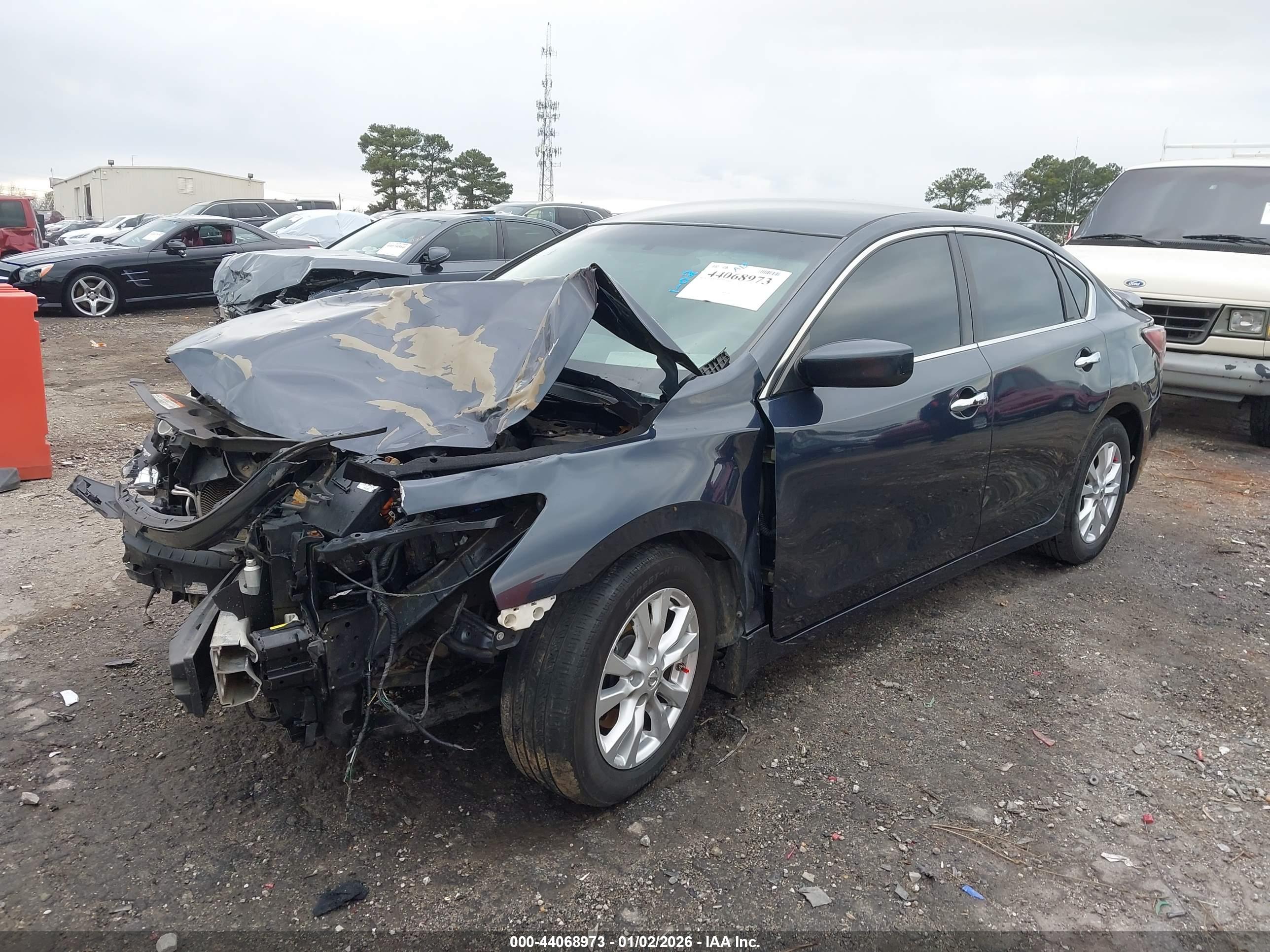 NISSAN ALTIMA image 2