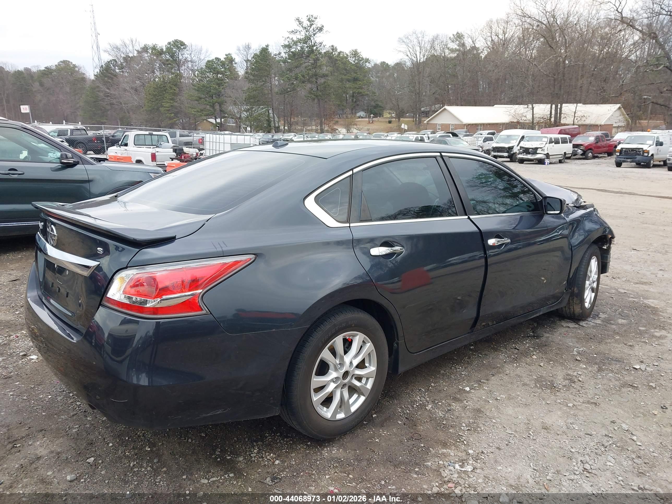 NISSAN ALTIMA image 4