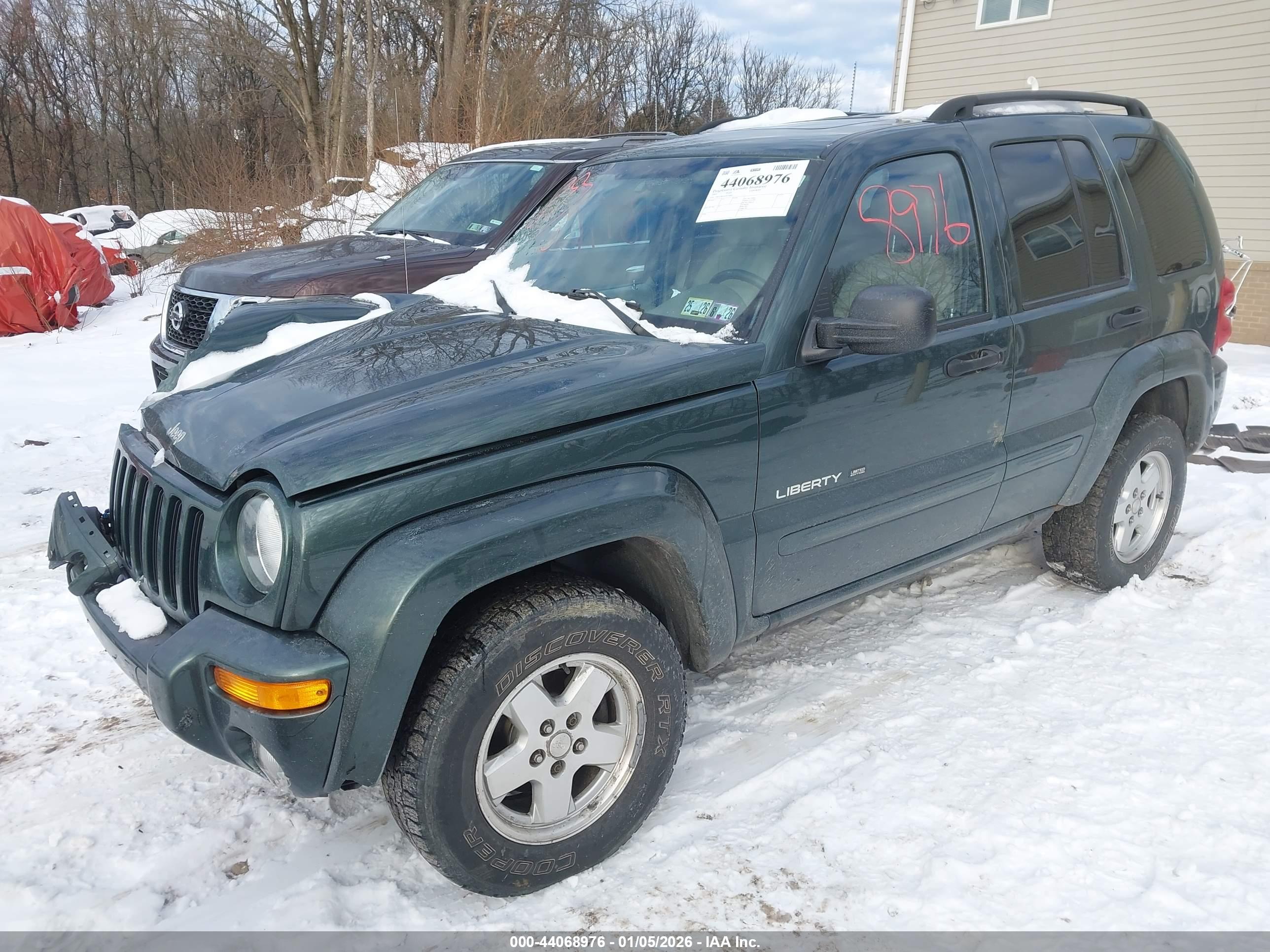 JEEP LIBERTY image 2