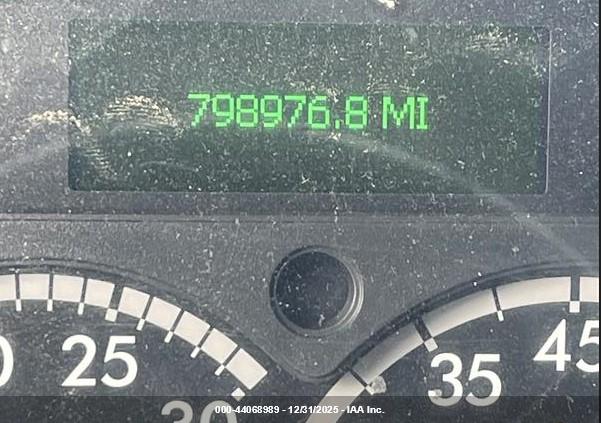 FREIGHTLINER CASCADIA image 6