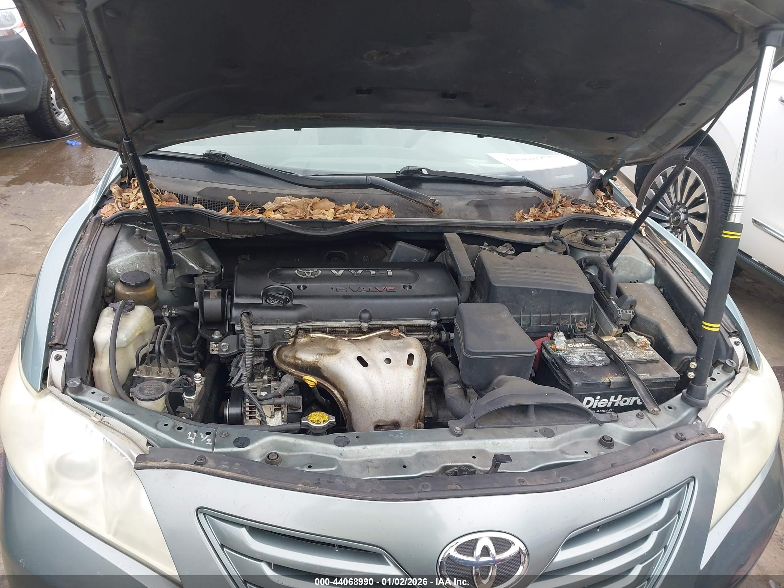 TOYOTA CAMRY image 10