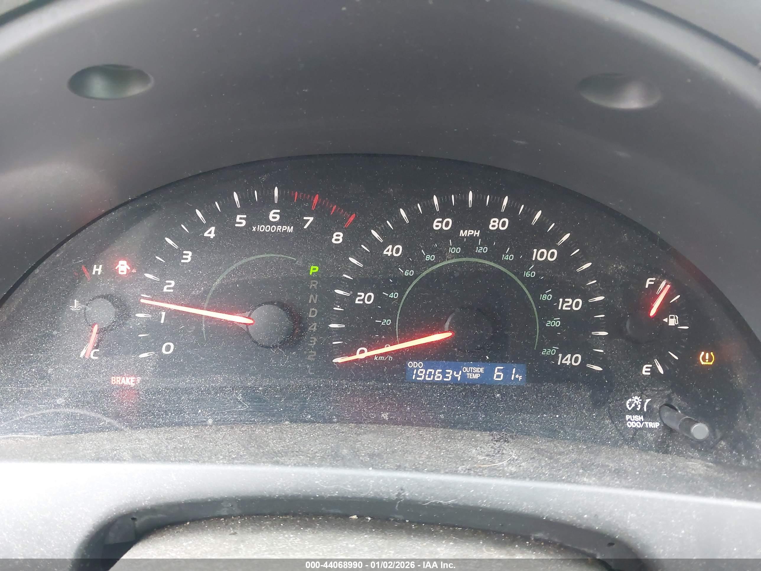 TOYOTA CAMRY image 7