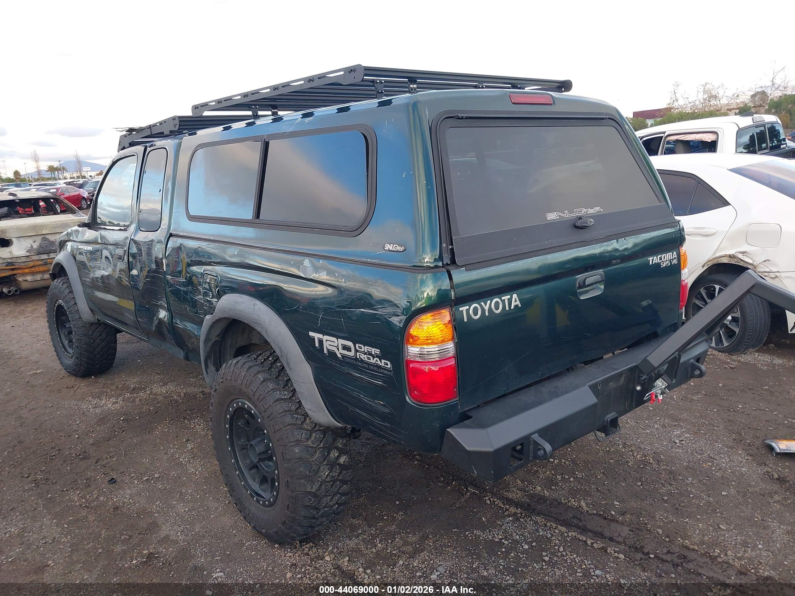 TOYOTA TACOMA image 3