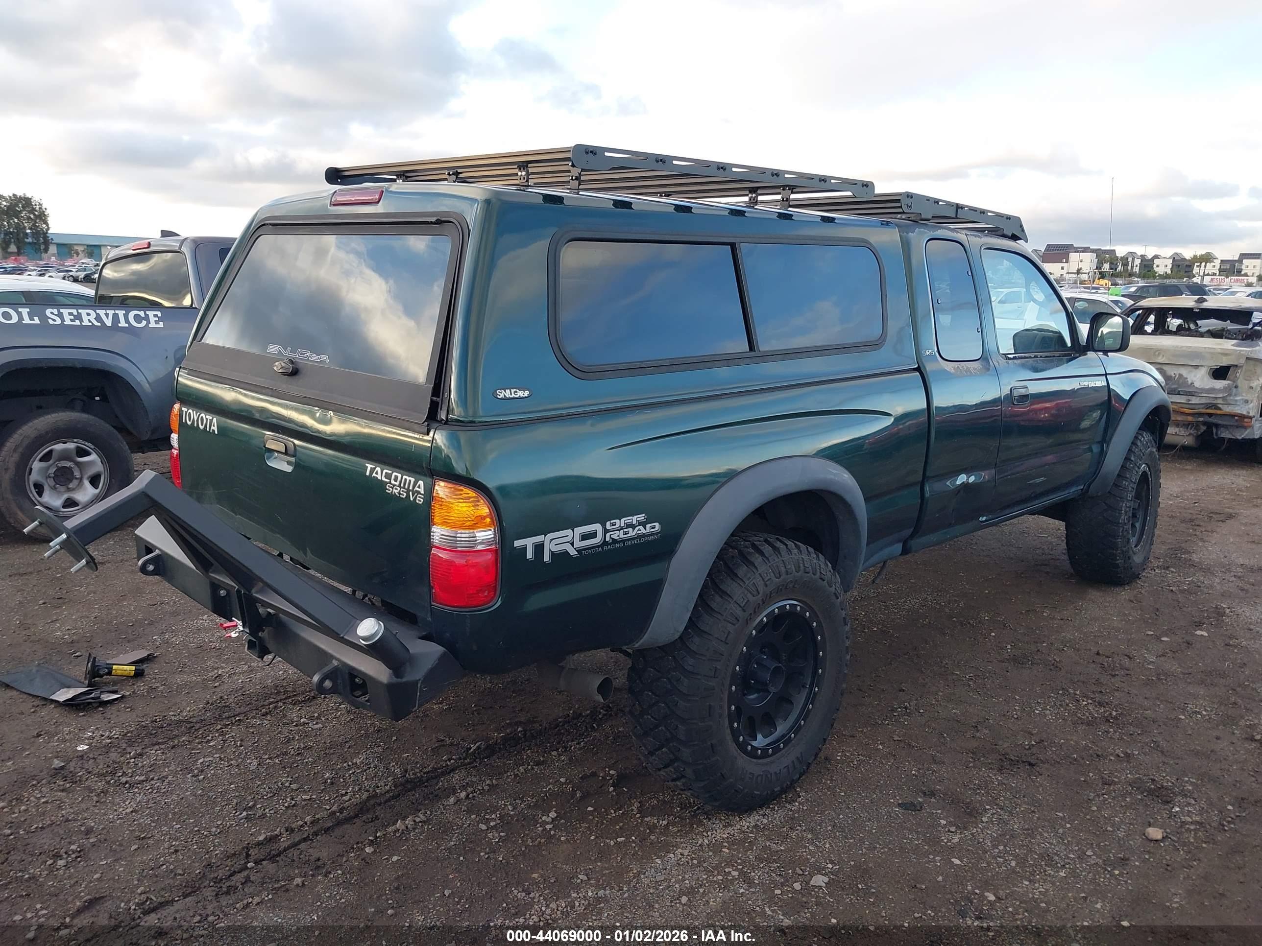 TOYOTA TACOMA image 4