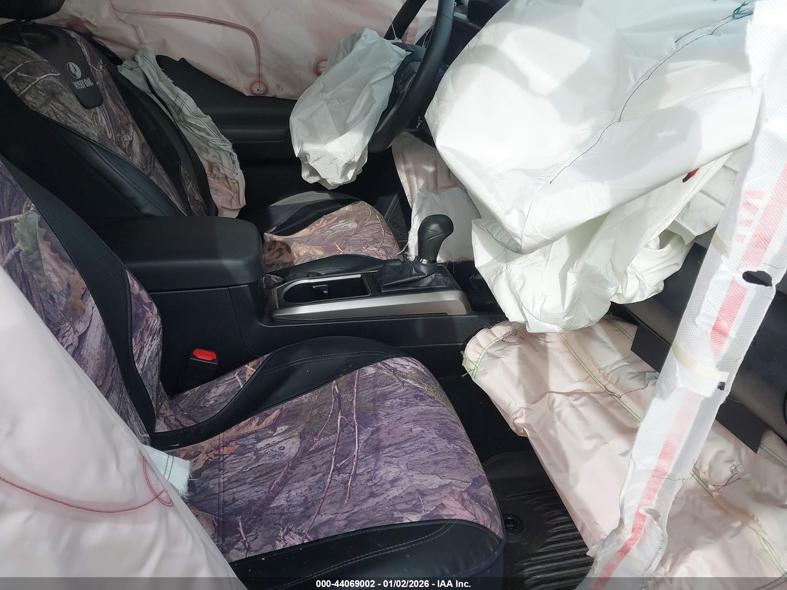 TOYOTA TACOMA image 5