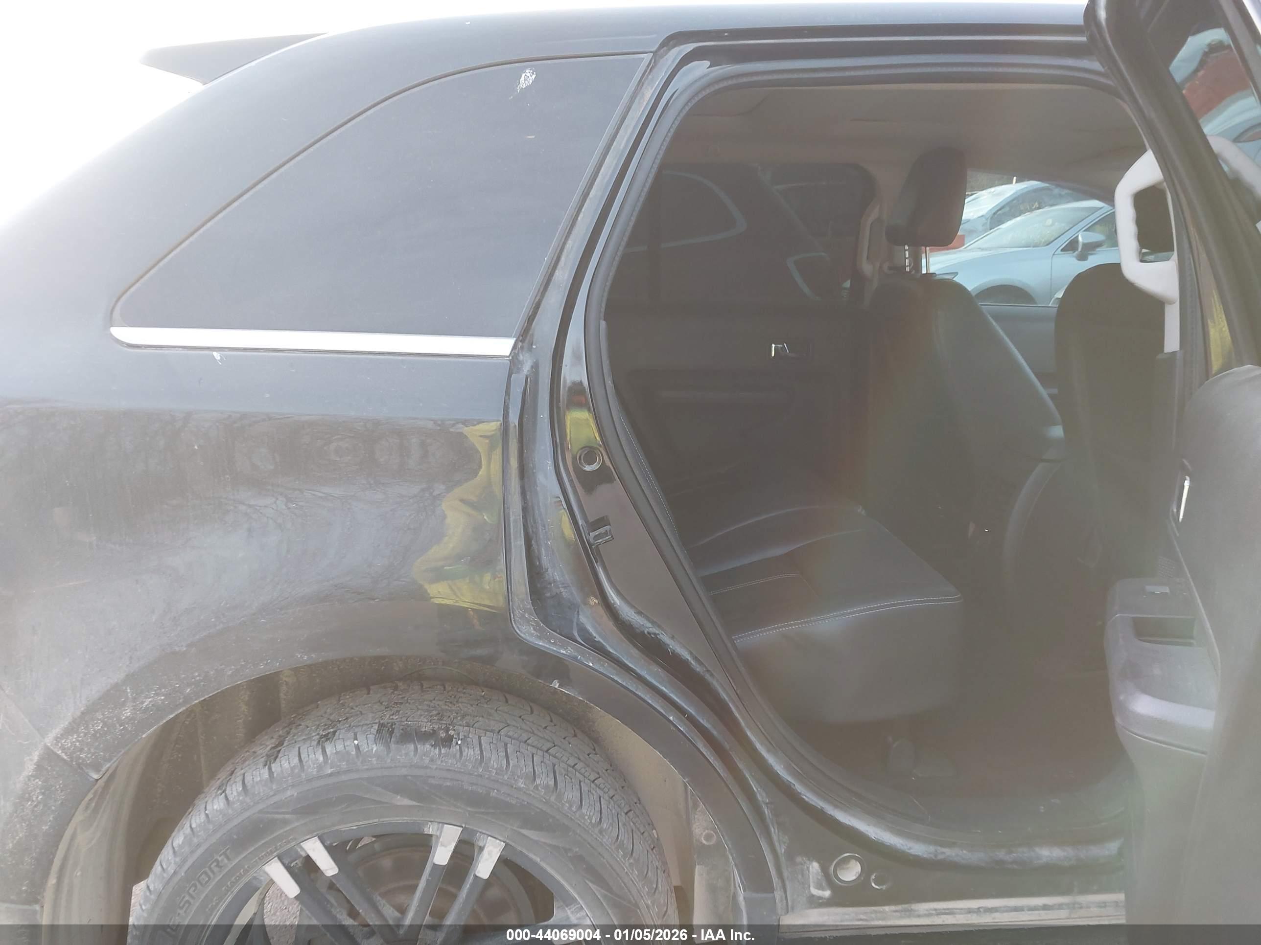 FORD EDGE image 8