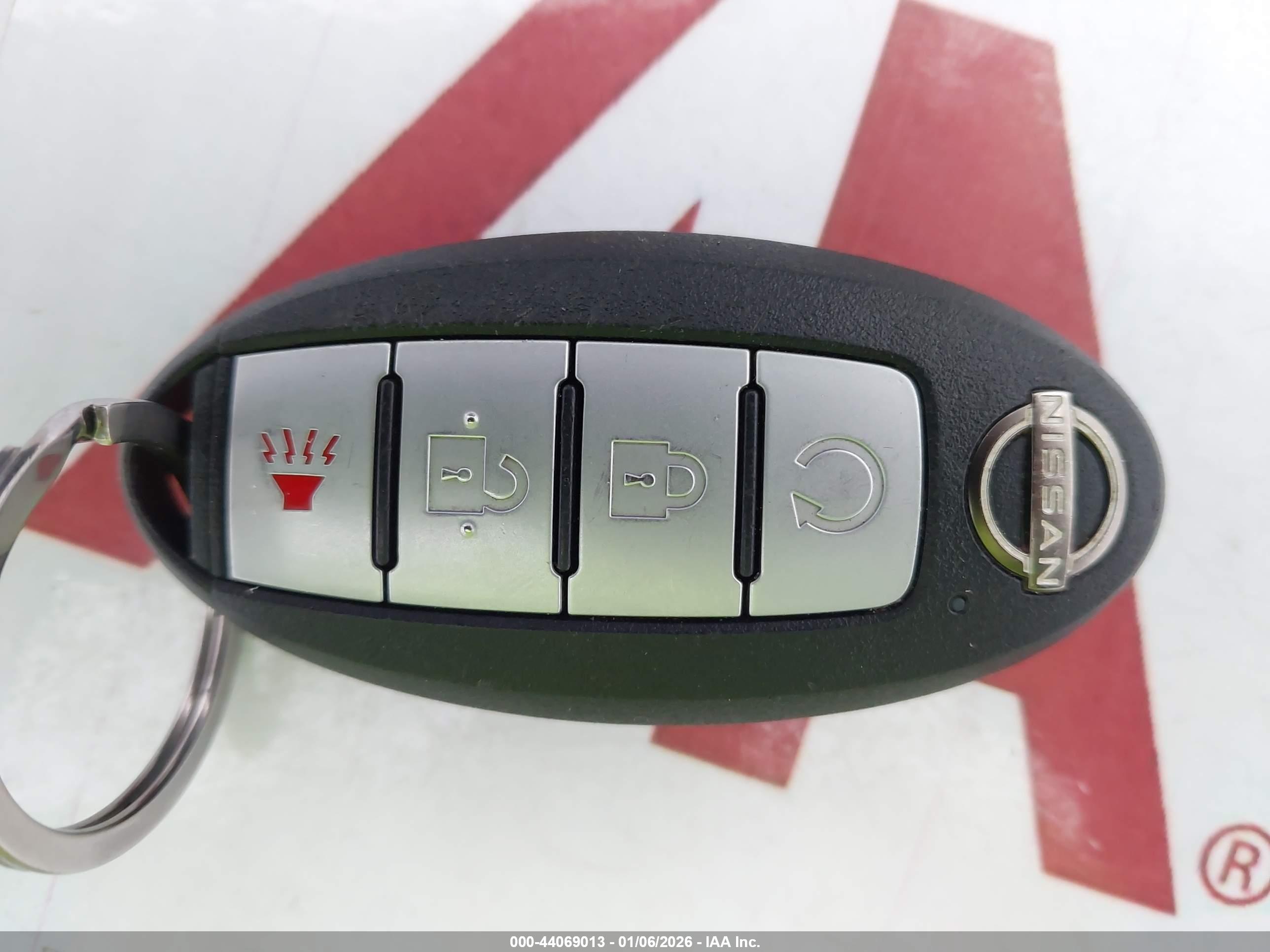 NISSAN KICKS image 11
