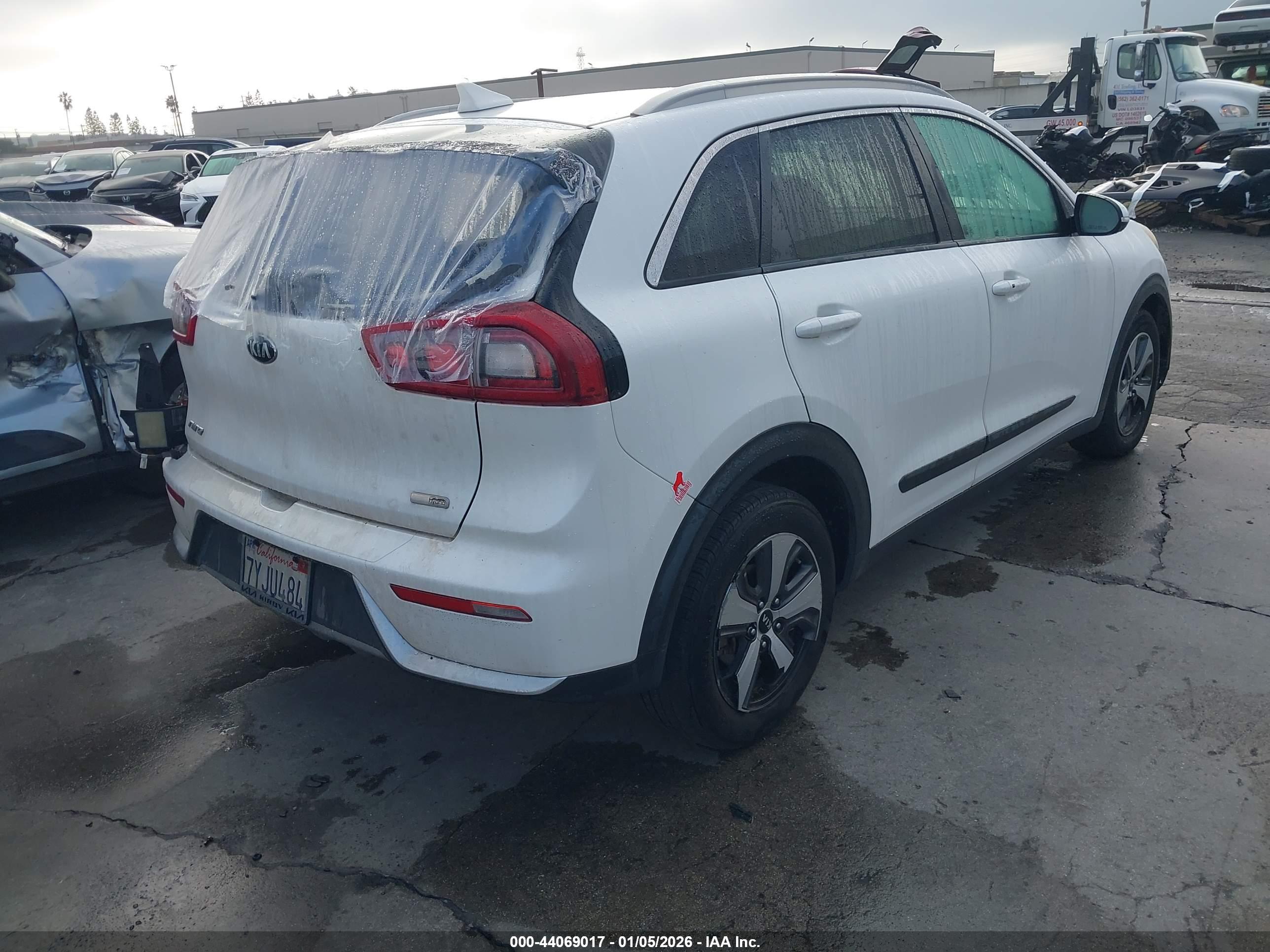 KIA NIRO image 4