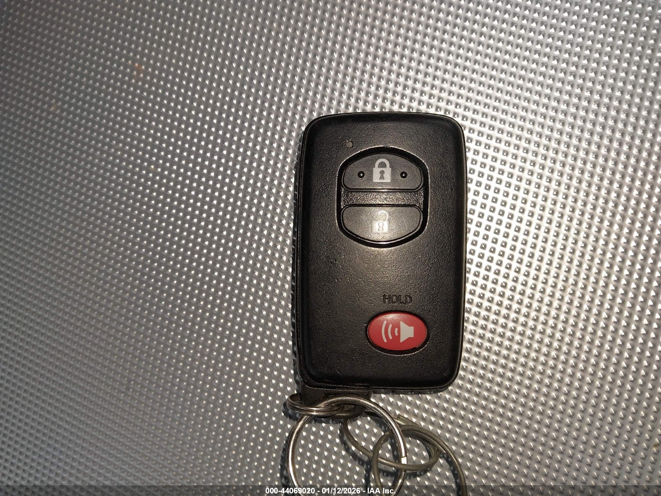 TOYOTA RAV4 image 11