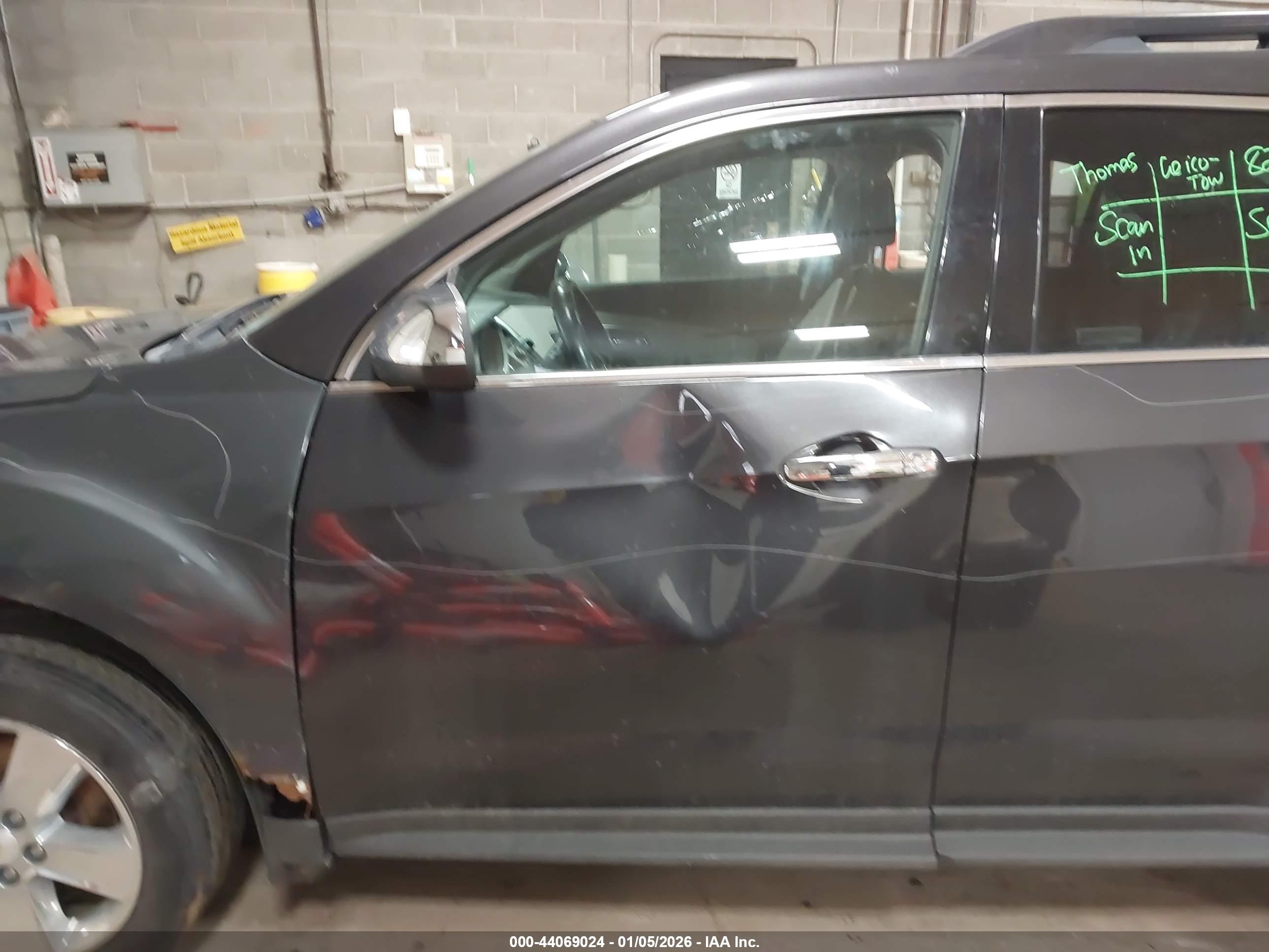 CHEVROLET EQUINOX image 6