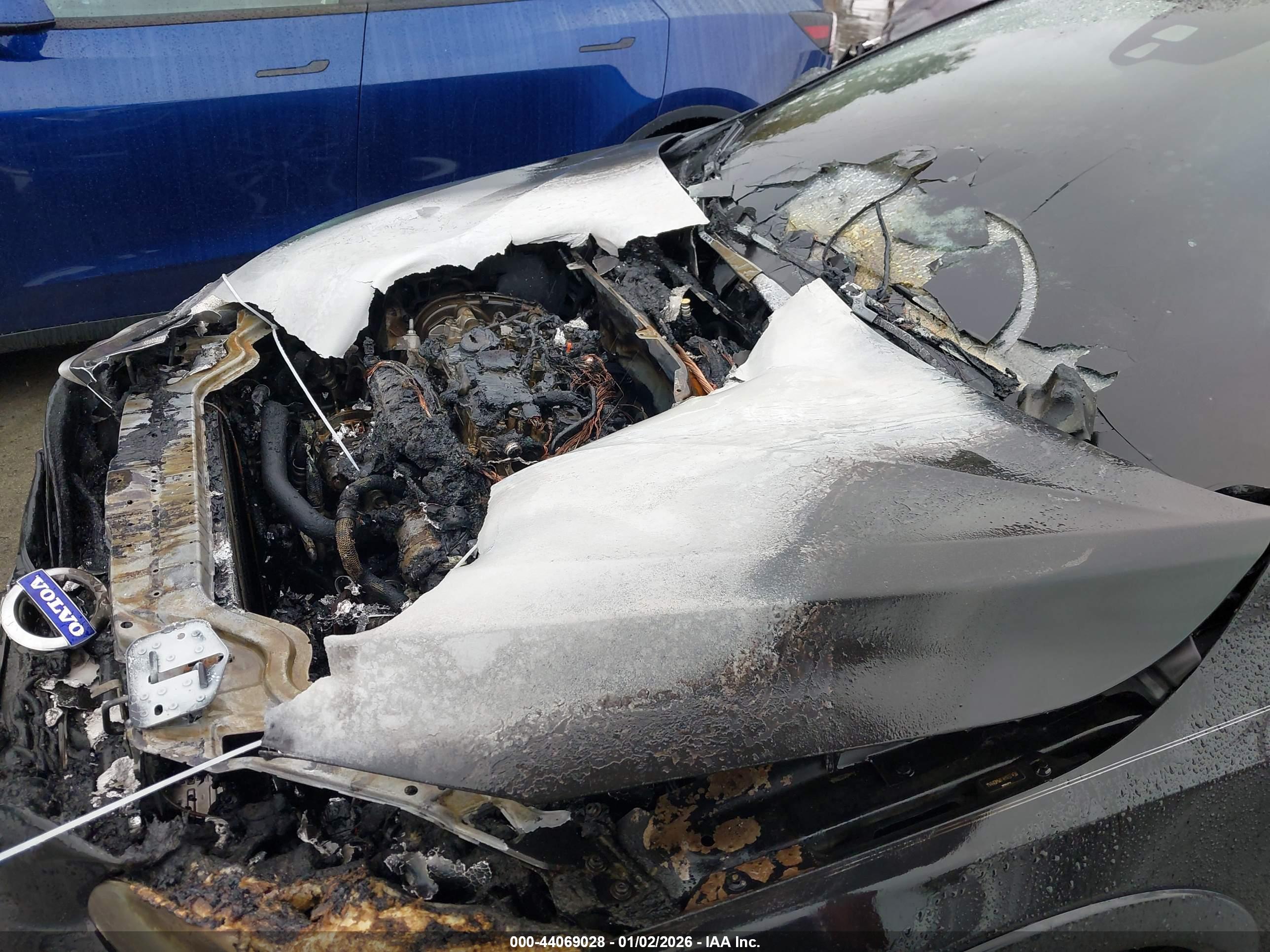 VOLVO V60 image 6