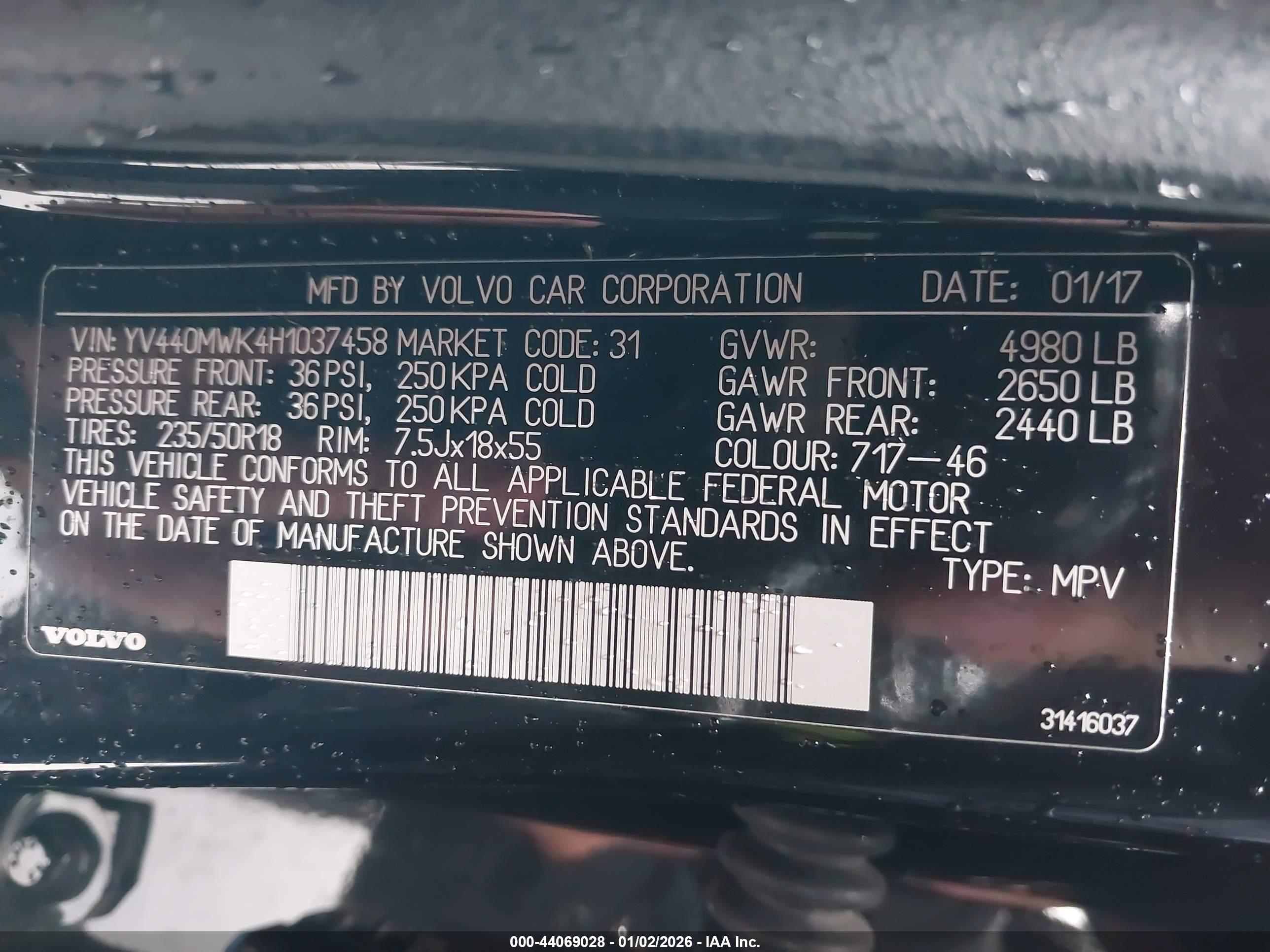 VOLVO V60 image 9
