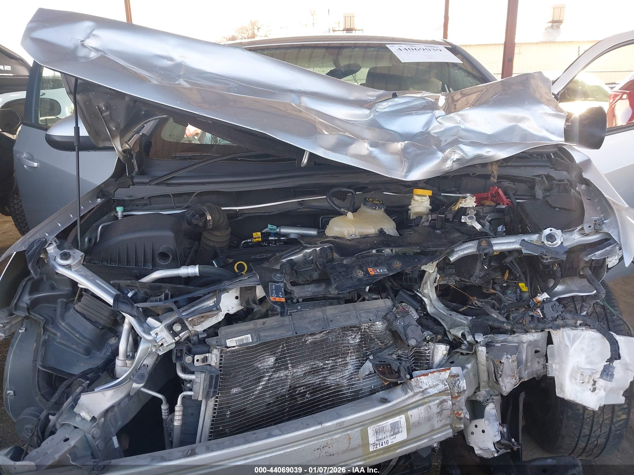 CHEVROLET SONIC image 10
