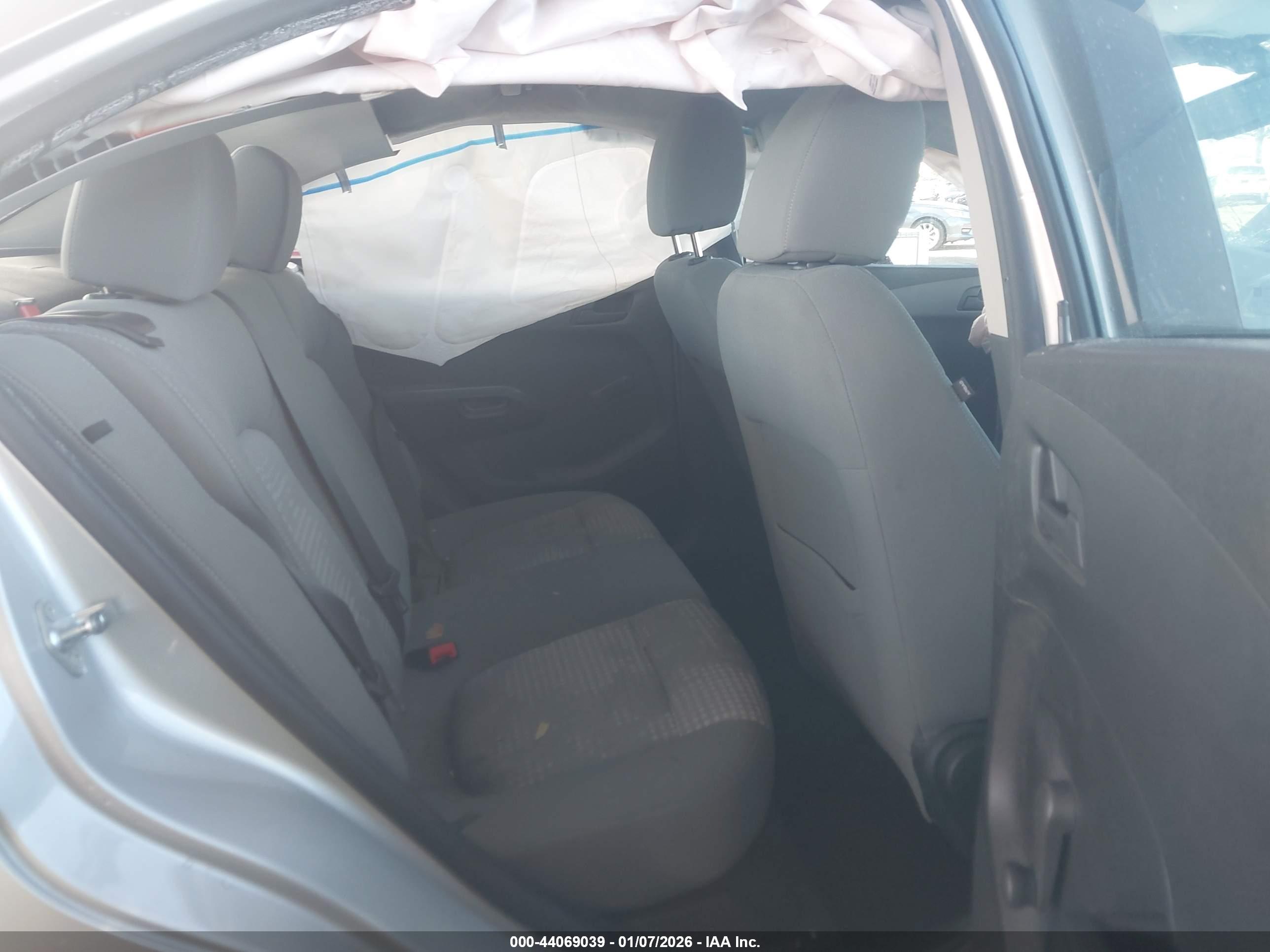 CHEVROLET SONIC image 8