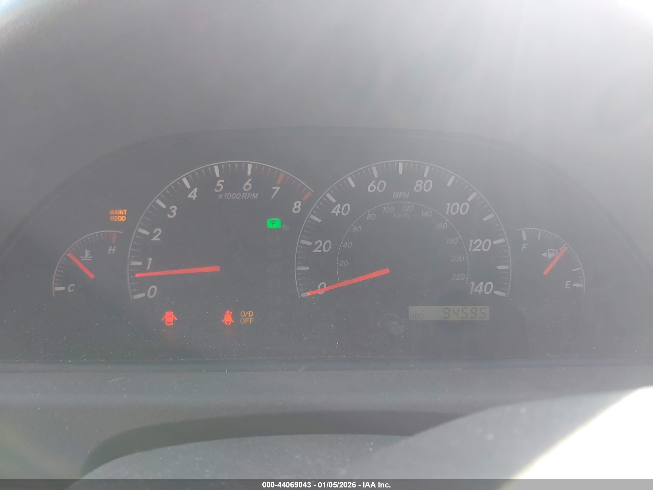 TOYOTA CAMRY image 7