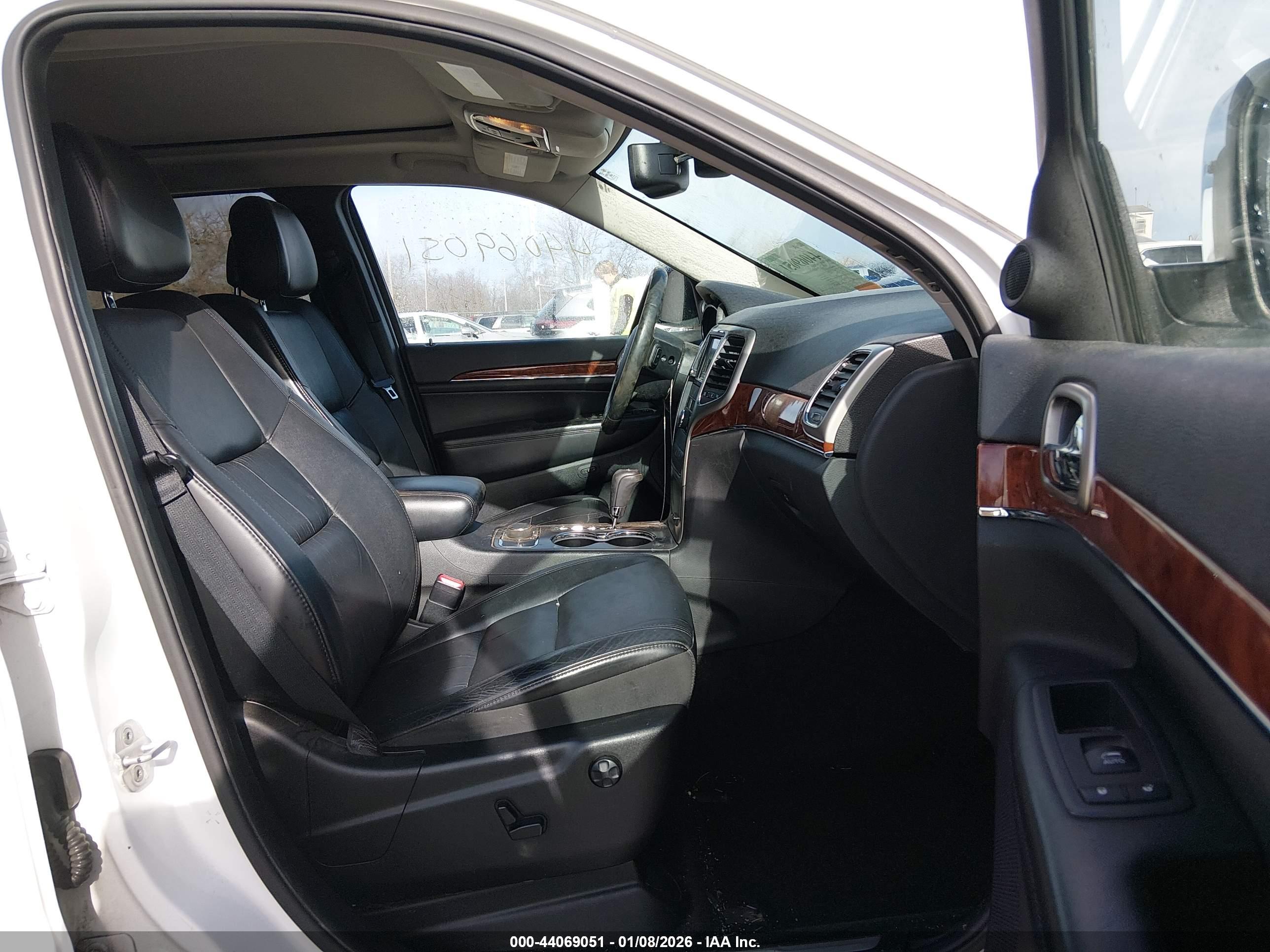 JEEP GRAND image 5