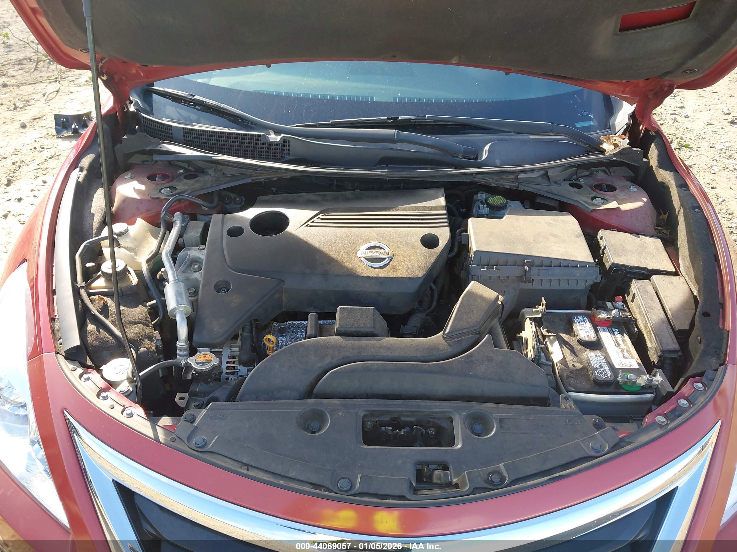 NISSAN ALTIMA image 10