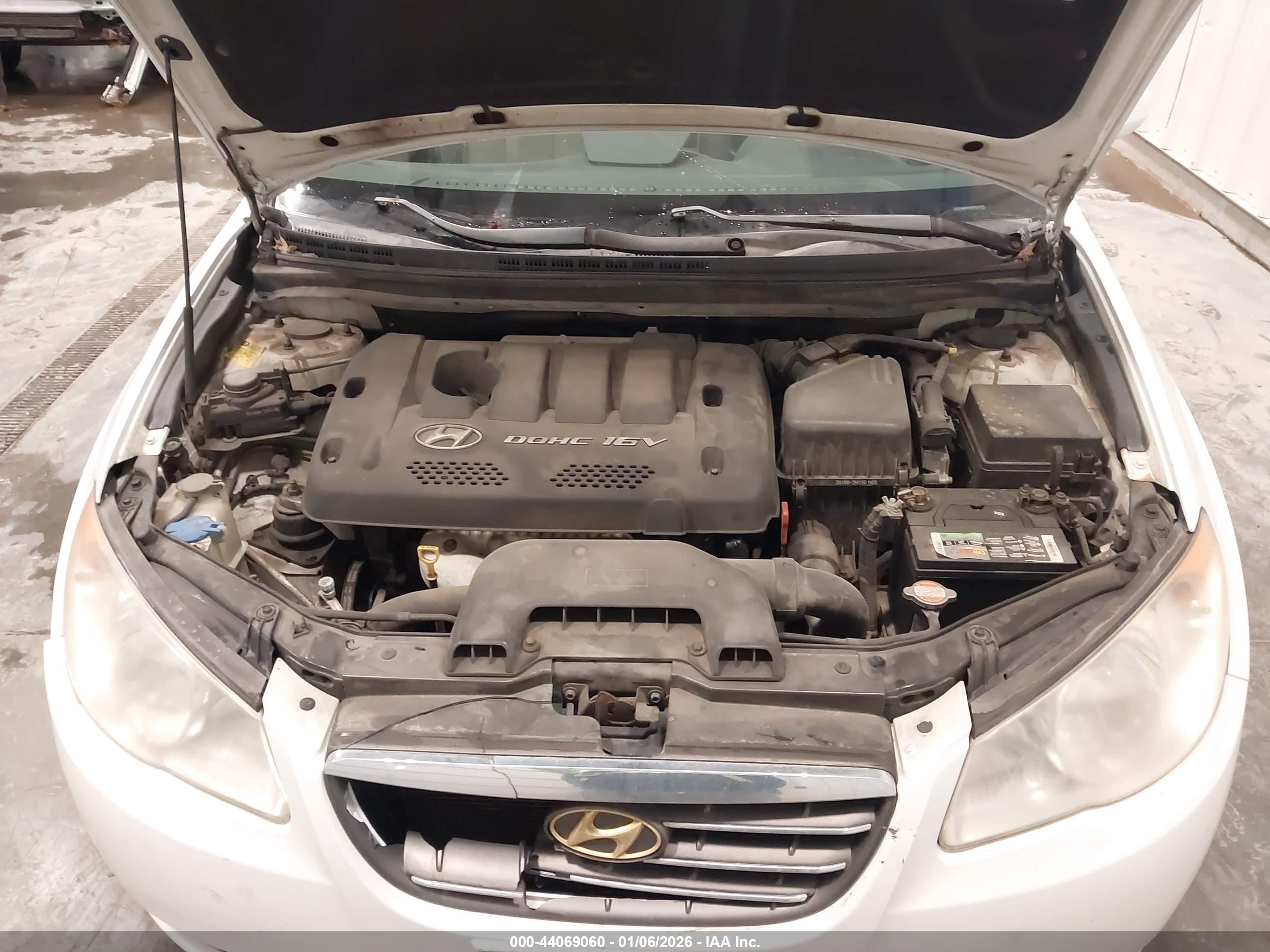 HYUNDAI ELANTRA image 10