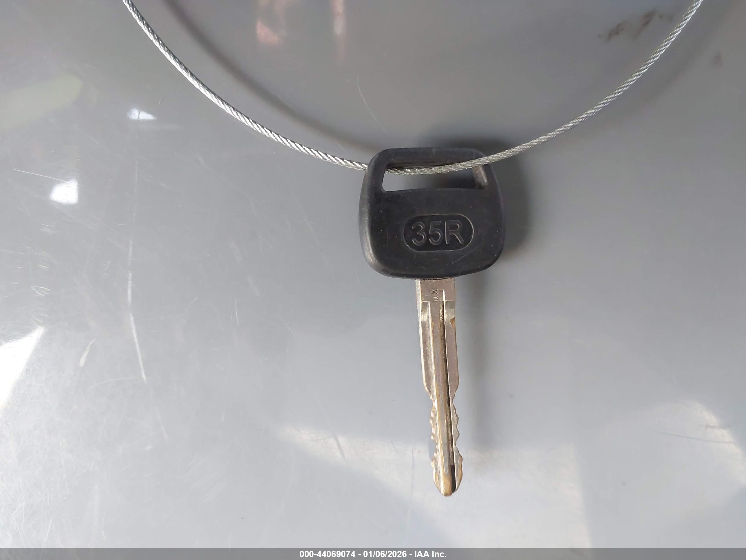 SCION XB image 11