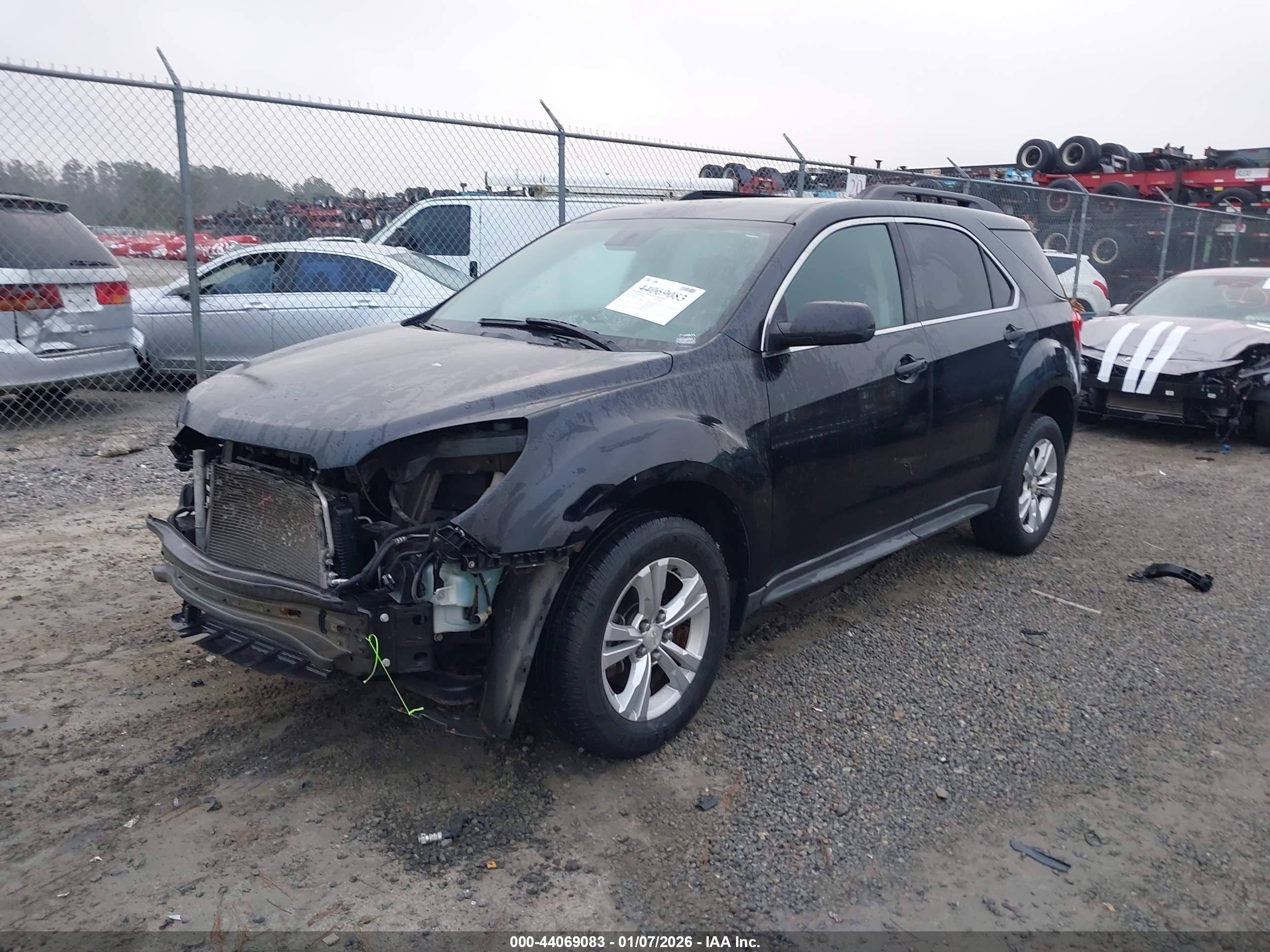CHEVROLET EQUINOX image 2