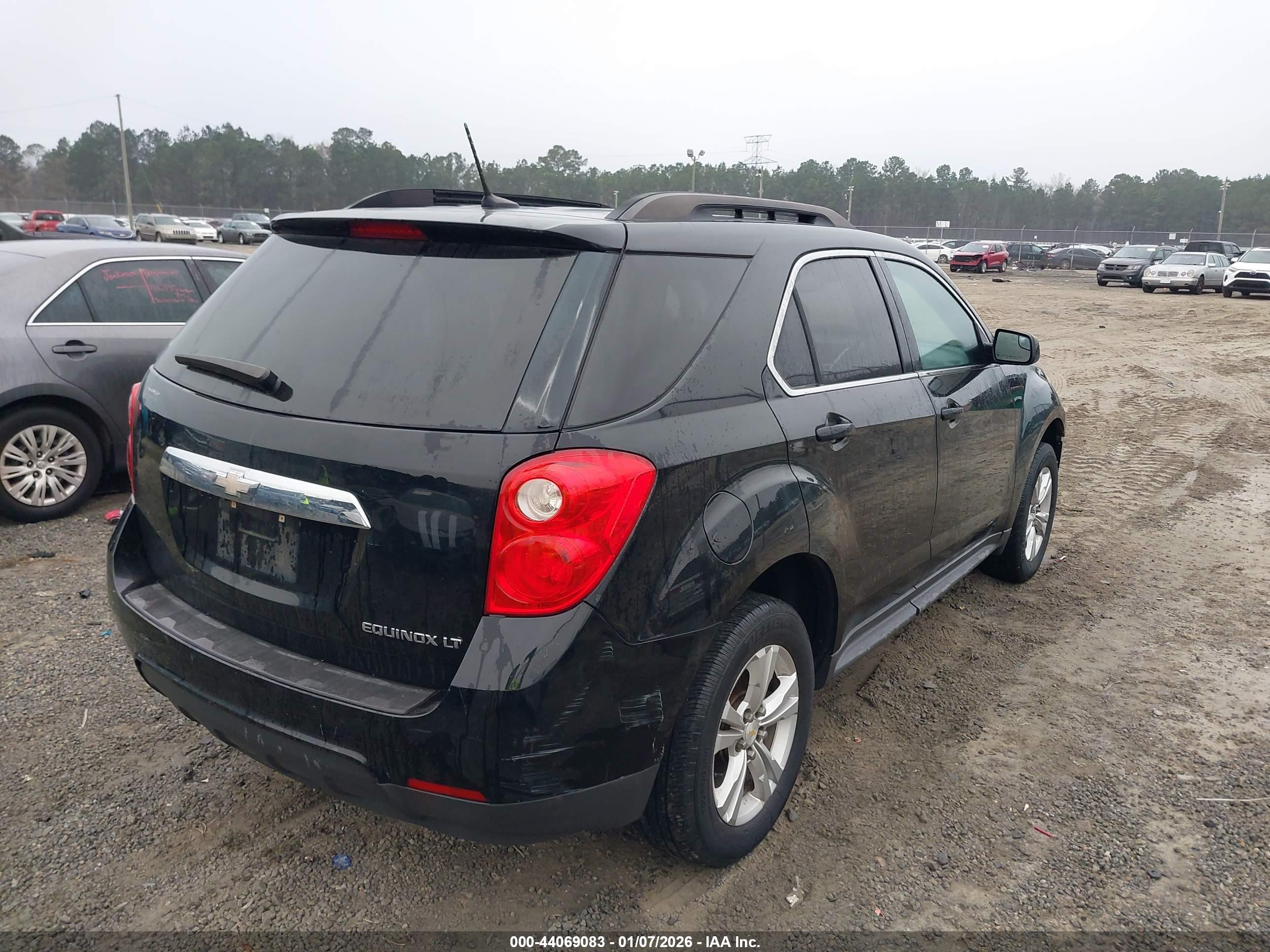 CHEVROLET EQUINOX image 4