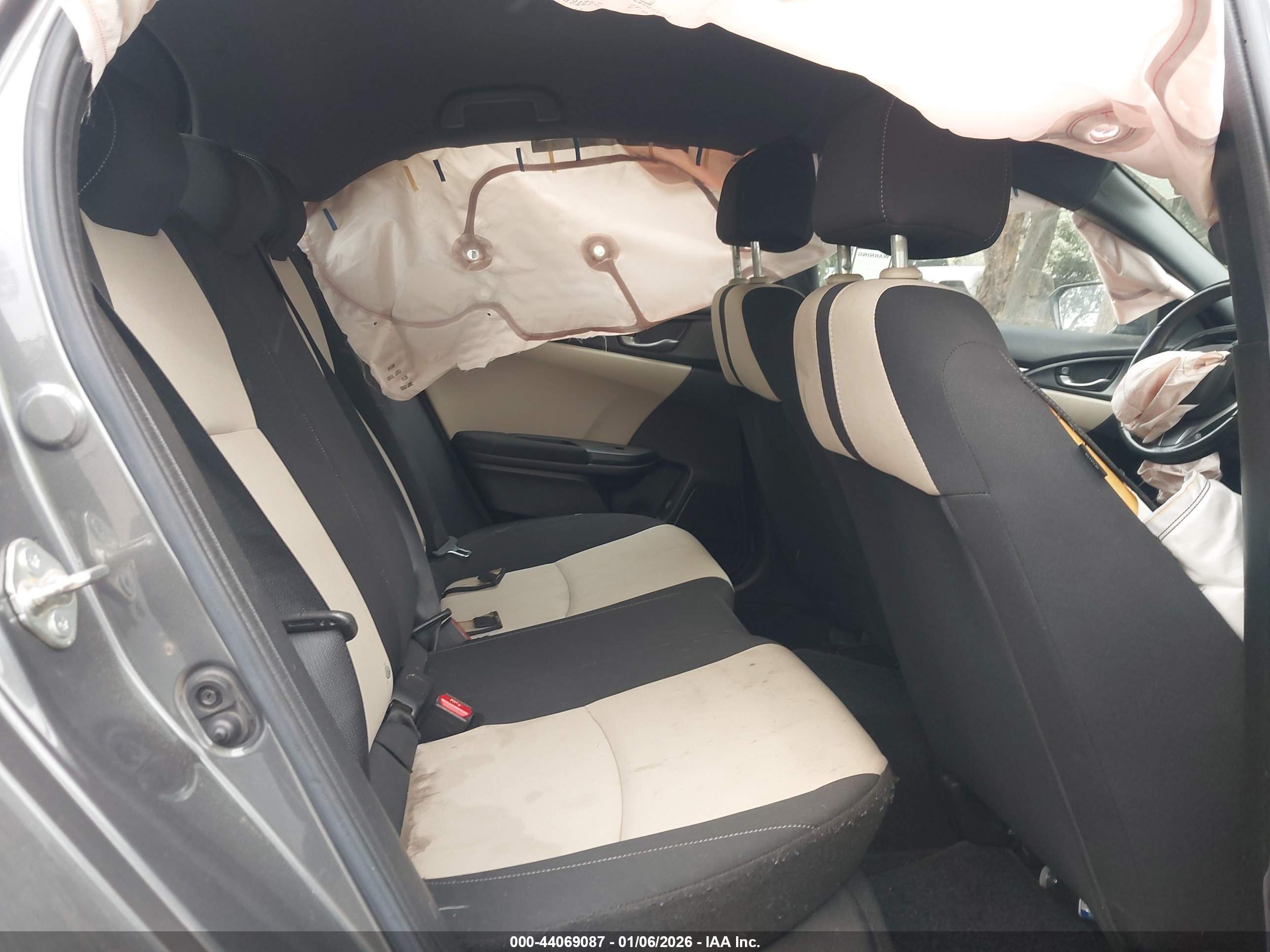 HONDA CIVIC image 8