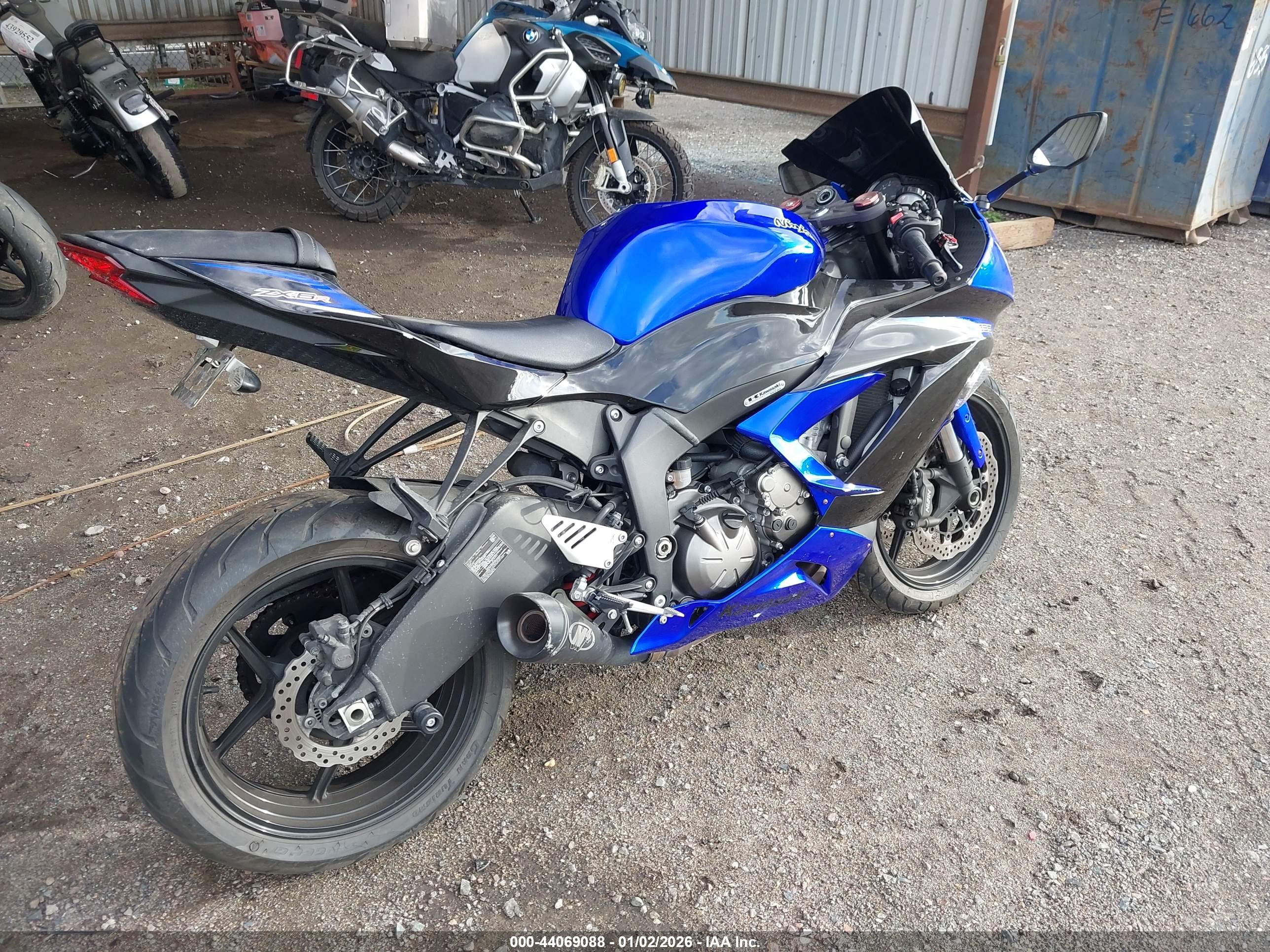 KAWASAKI ZX636 image 4