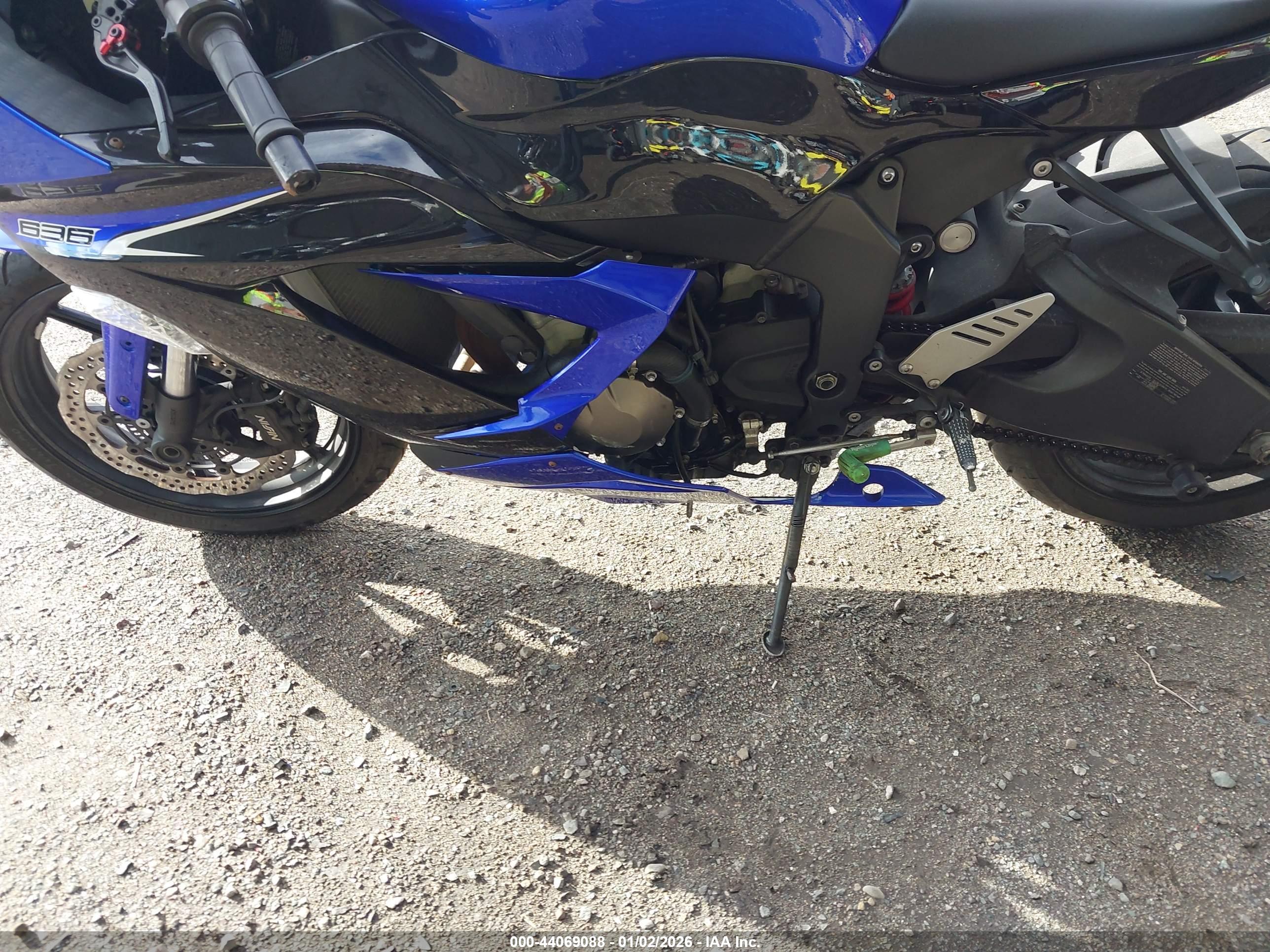 KAWASAKI ZX636 image 9