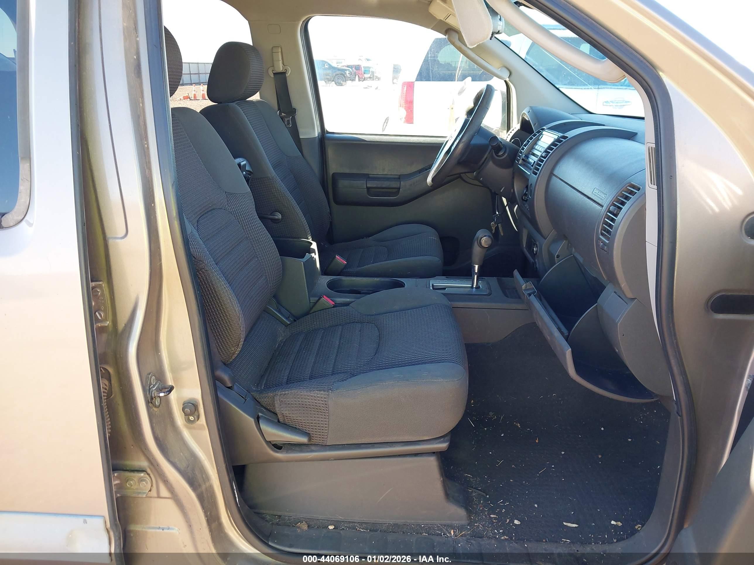NISSAN XTERRA image 5