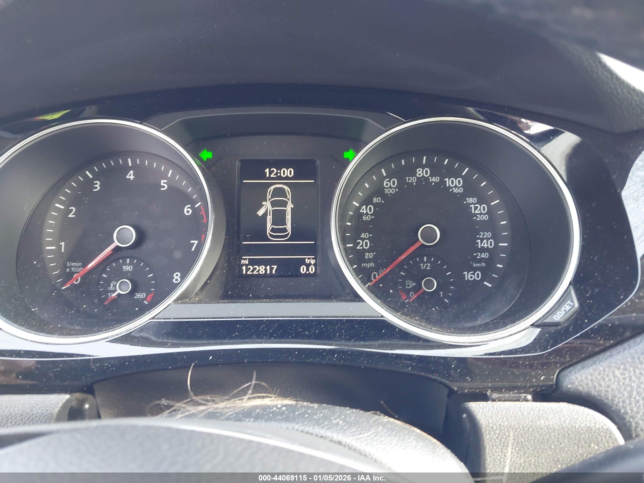 VOLKSWAGEN JETTA image 7