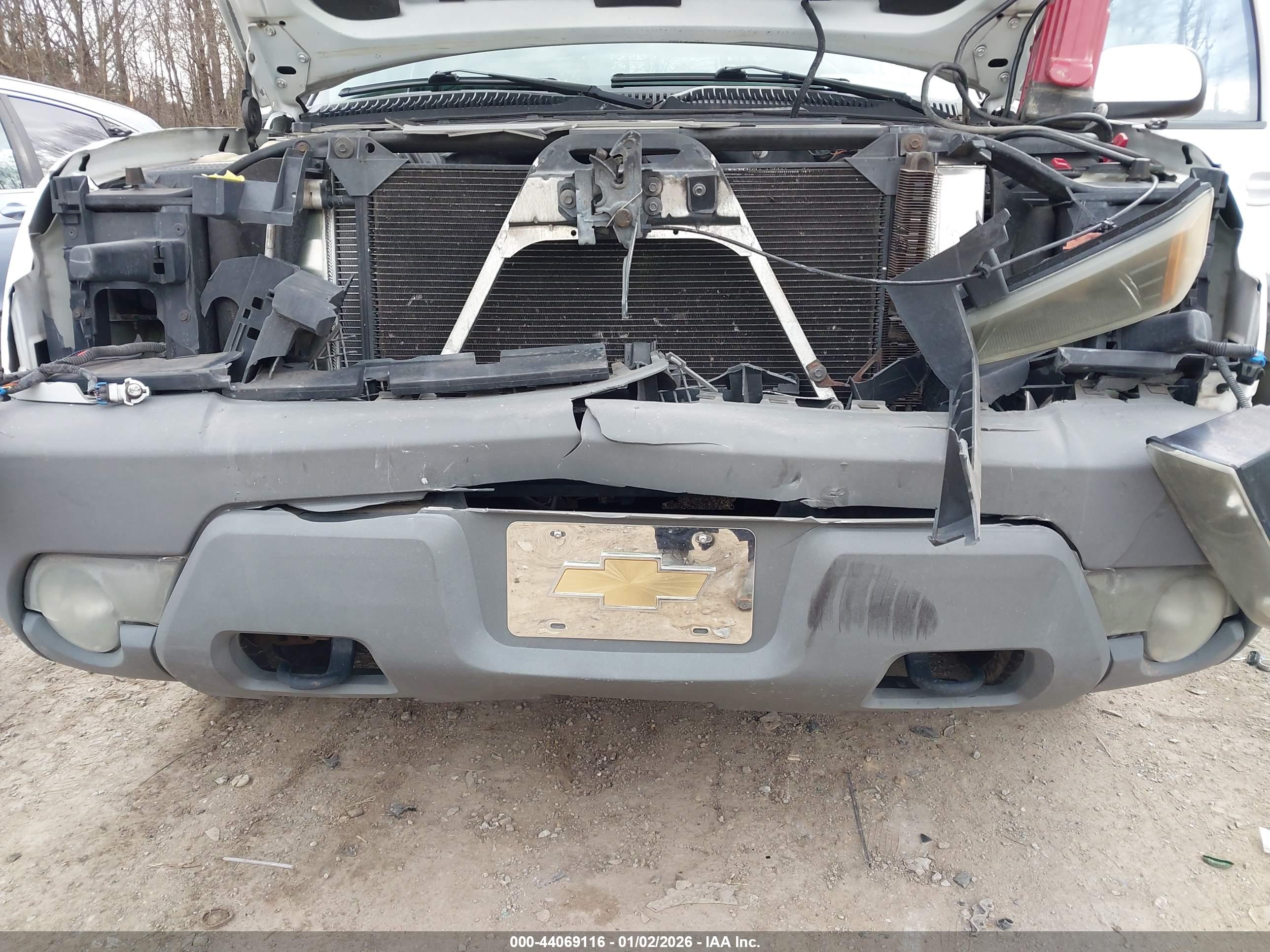 CHEVROLET AVALANCHE image 6