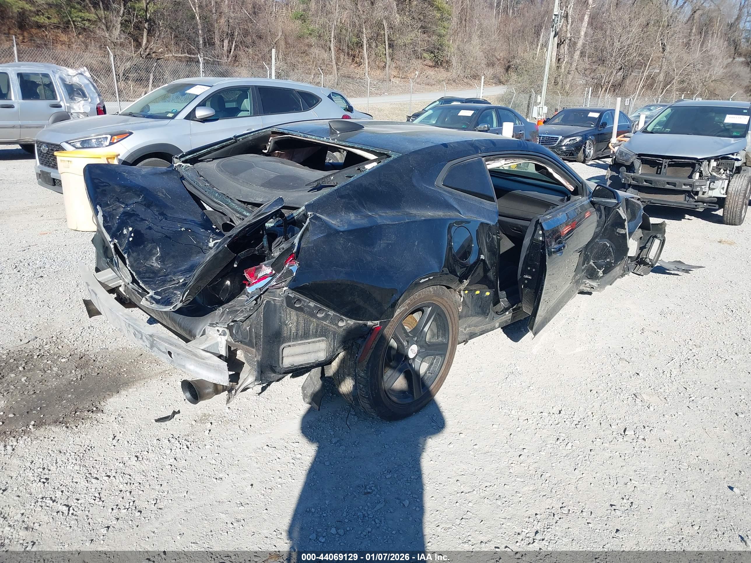 CHEVROLET CAMARO image 4