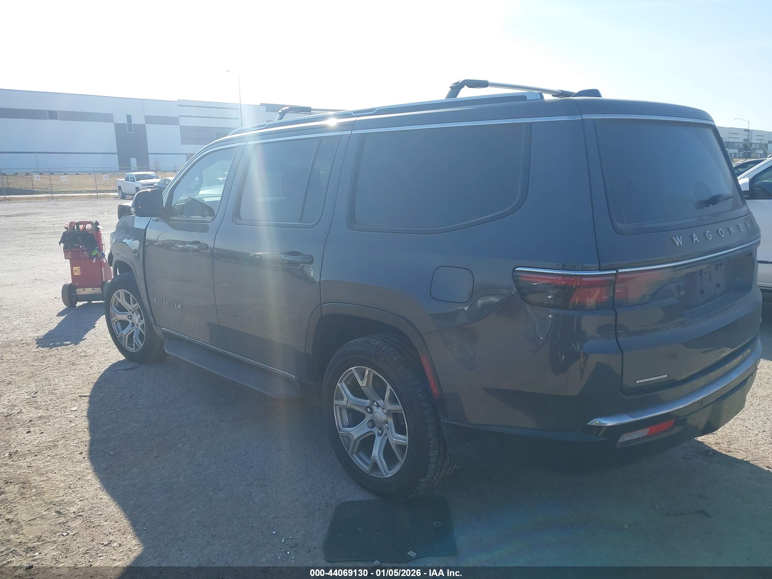 JEEP WAGONEER image 3