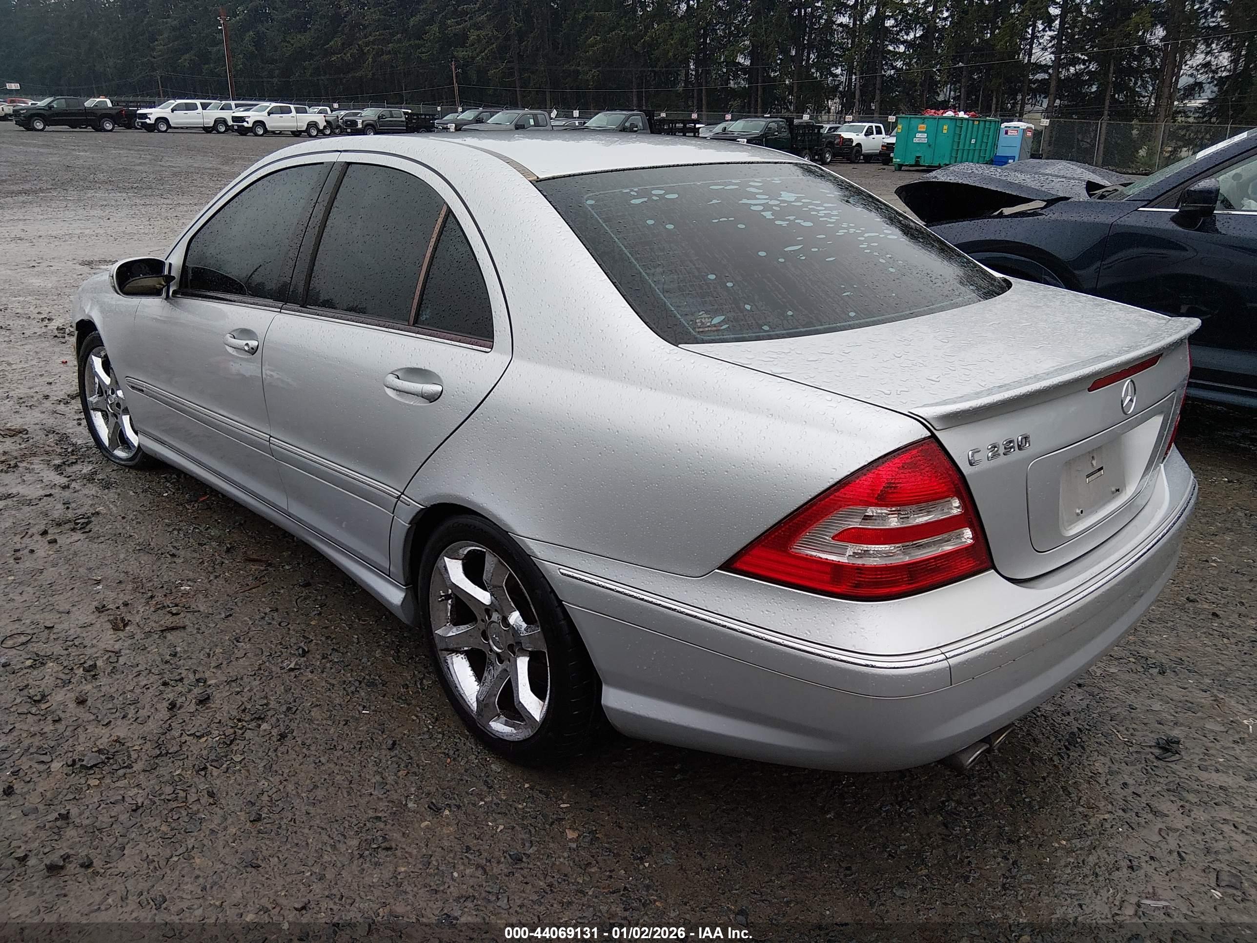 MERCEDES-BENZ C image 3