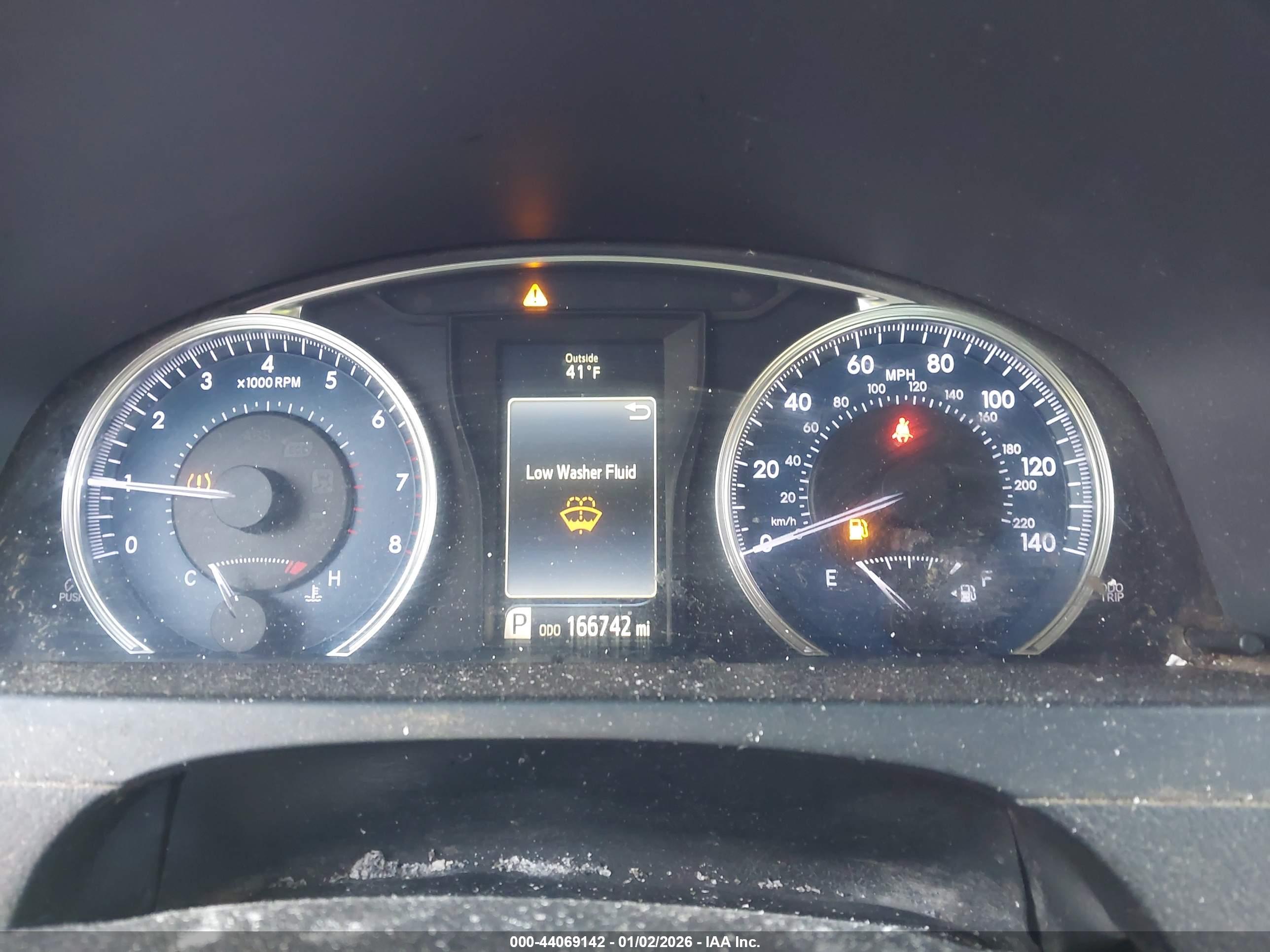 TOYOTA CAMRY image 7