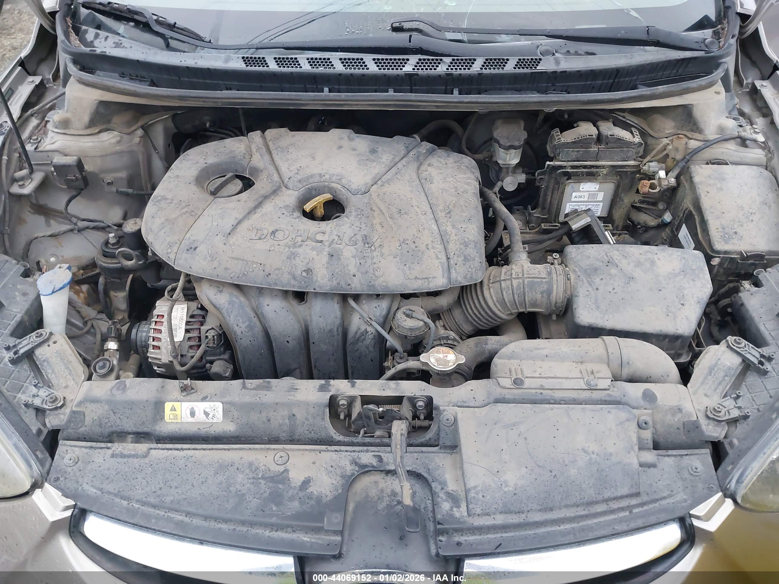 HYUNDAI ELANTRA image 10