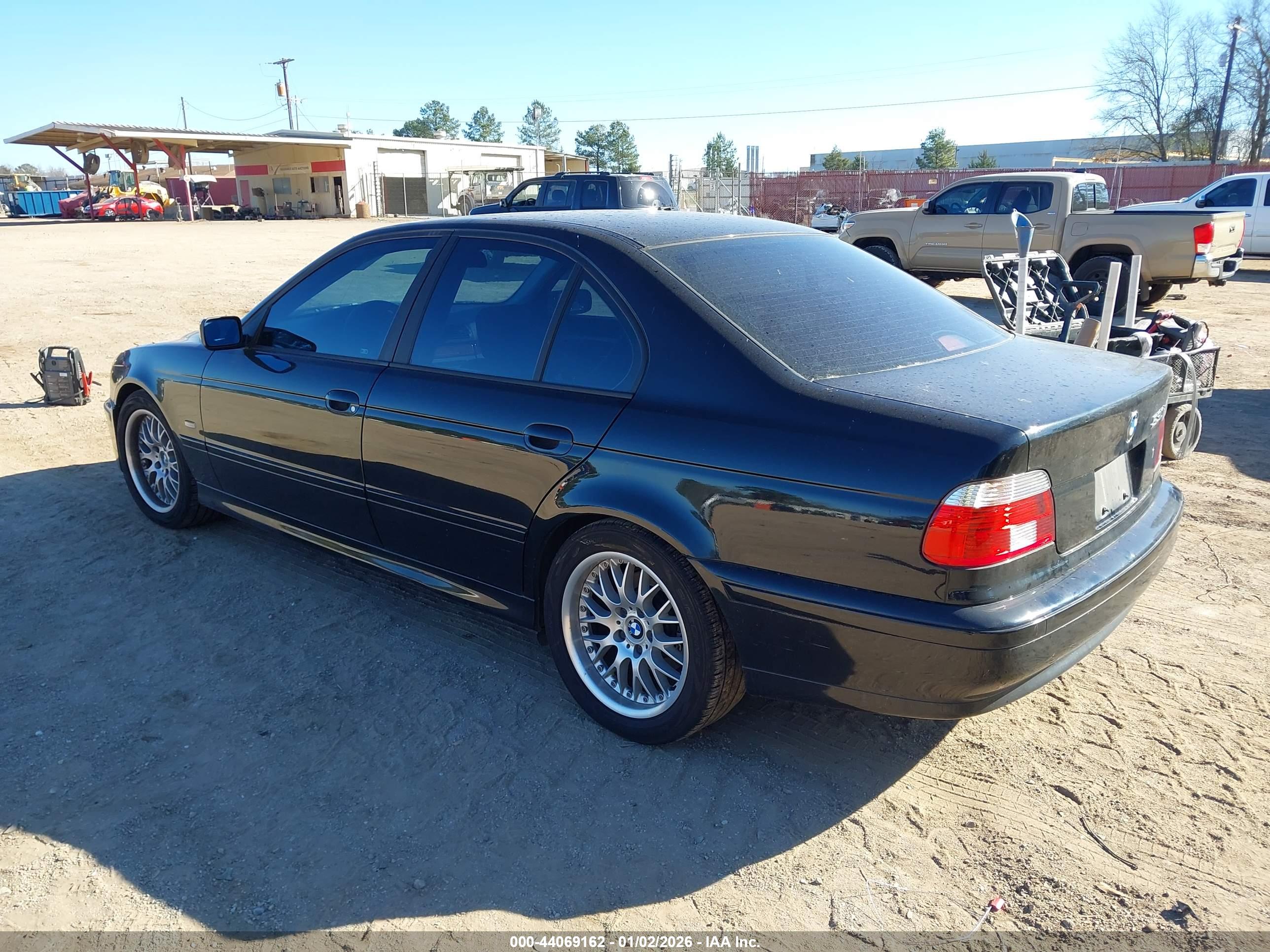 BMW 530IA image 3