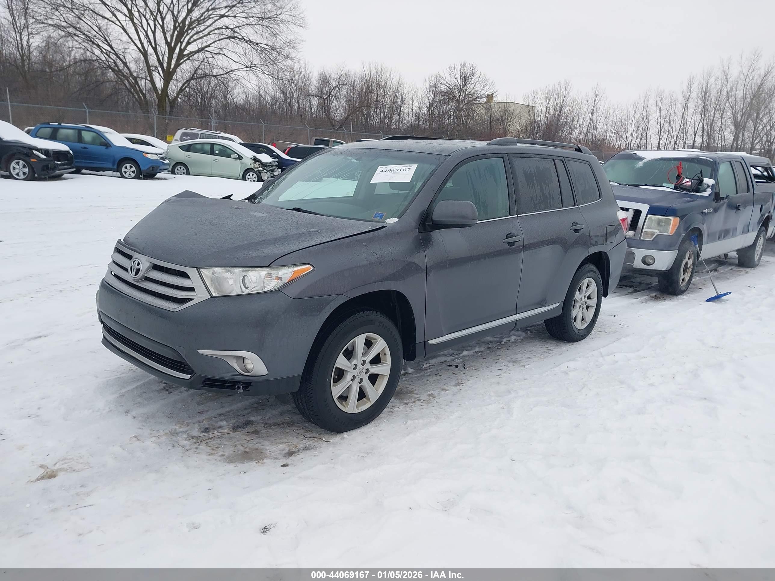 TOYOTA HIGHLANDER image 2