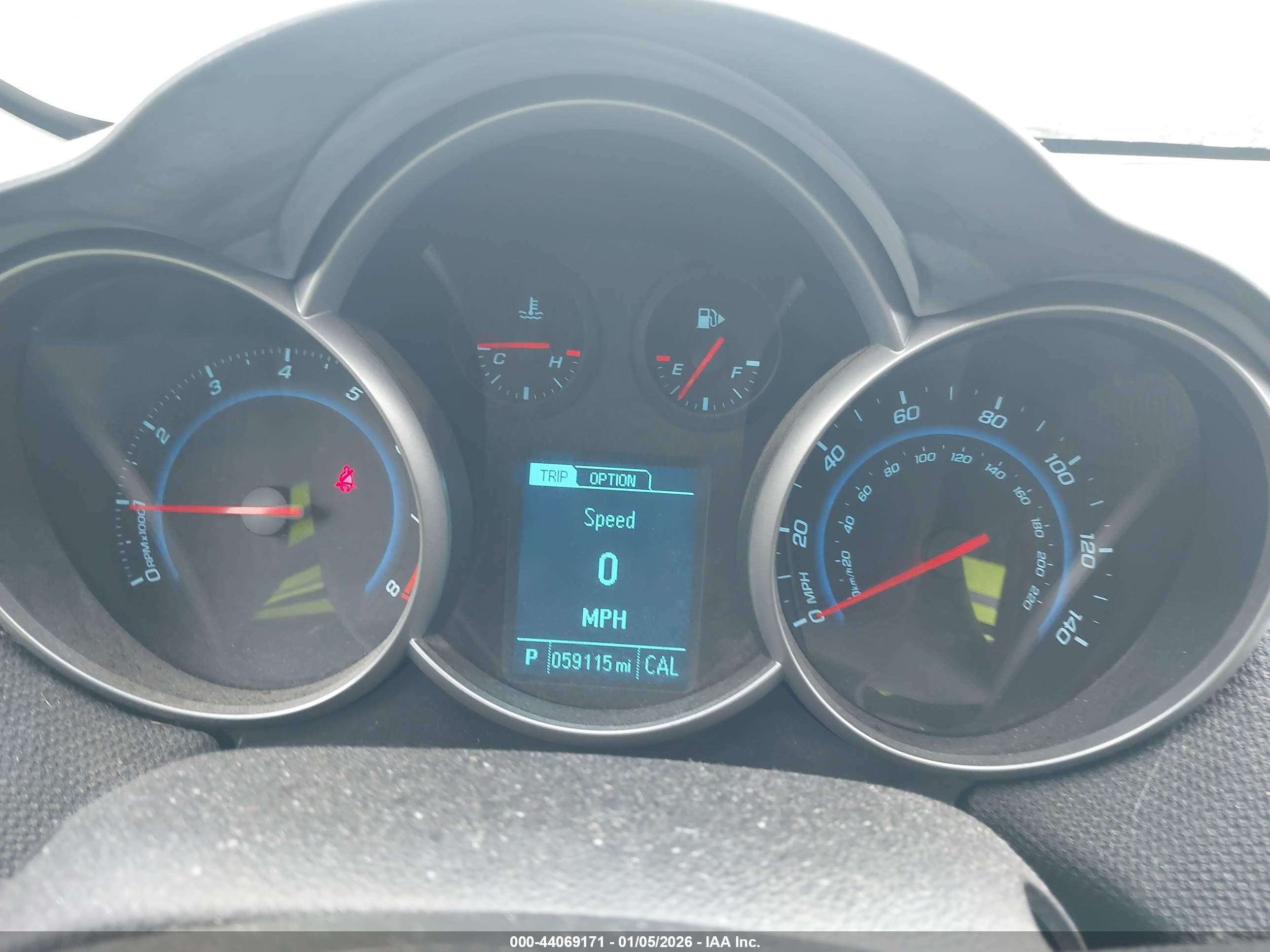 CHEVROLET CRUZE image 7