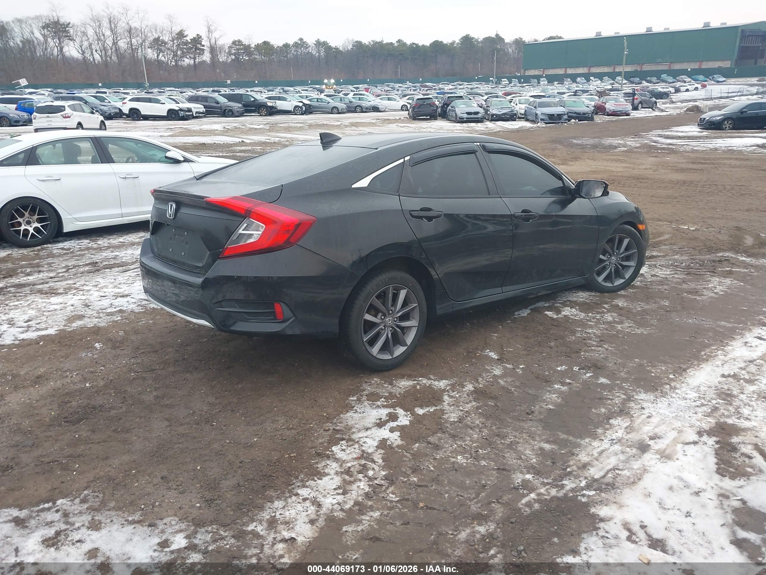 HONDA CIVIC image 4