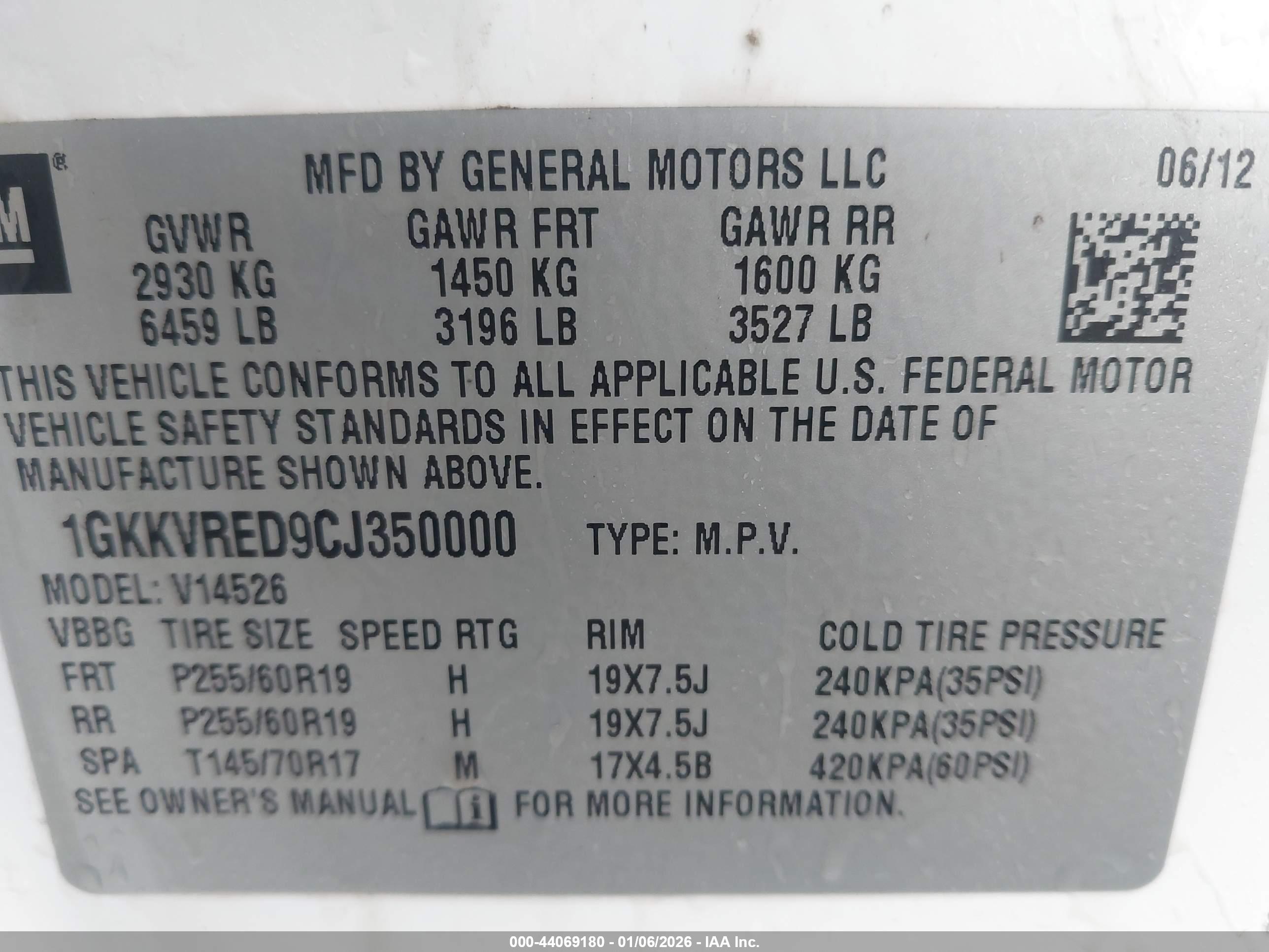 GMC ACADIA image 9