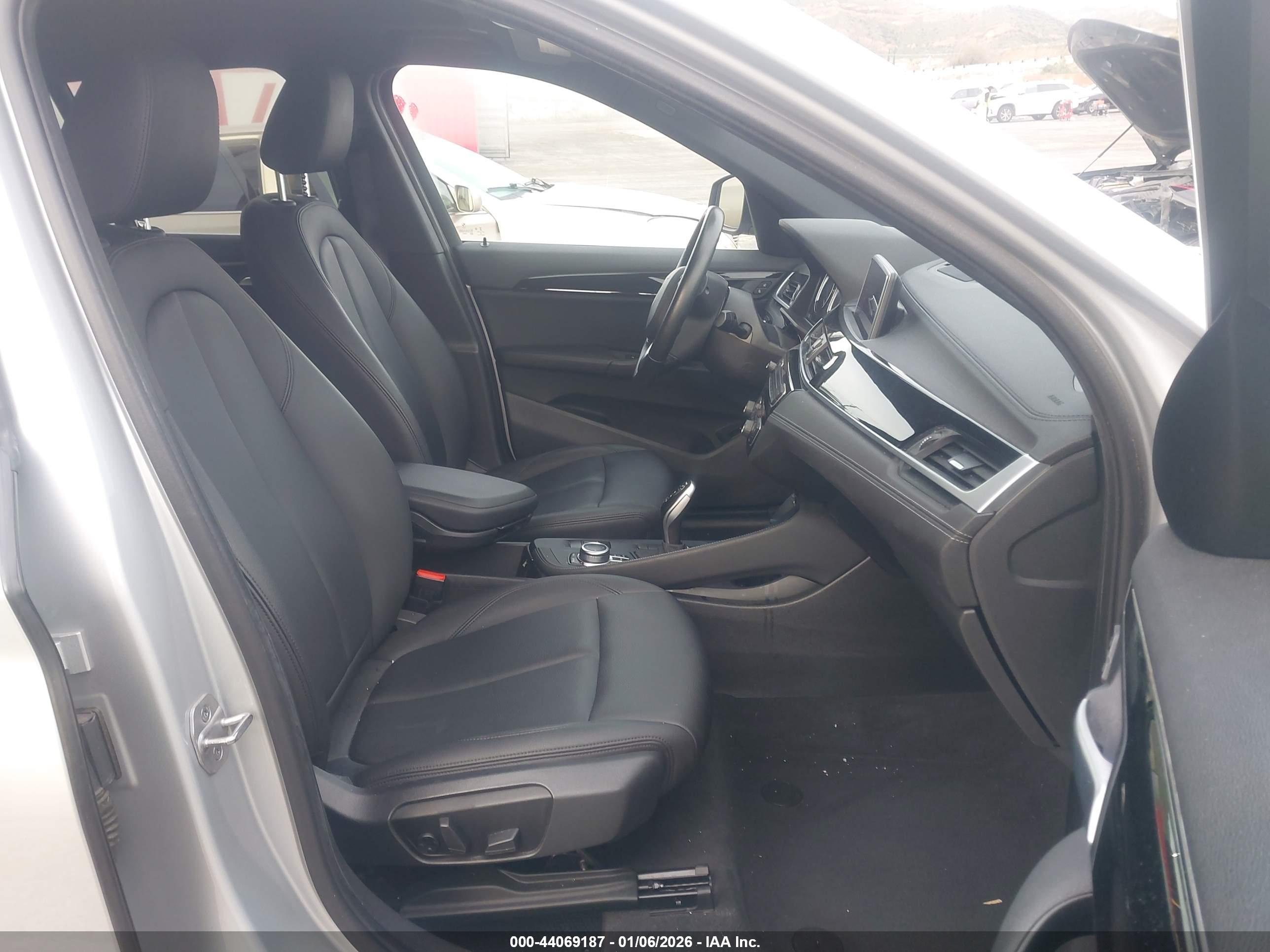 BMW X1 image 5