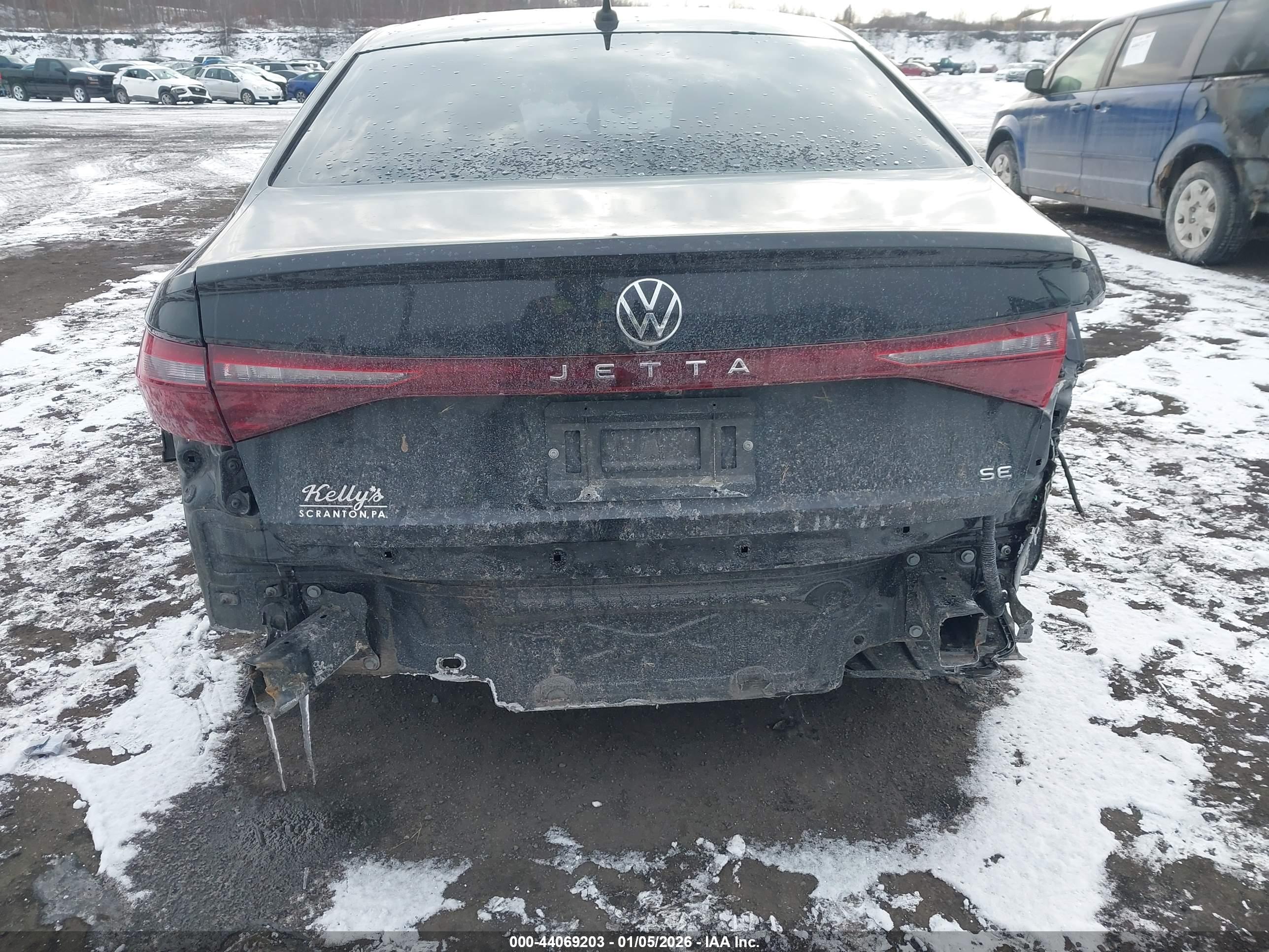 VOLKSWAGEN JETTA image 6