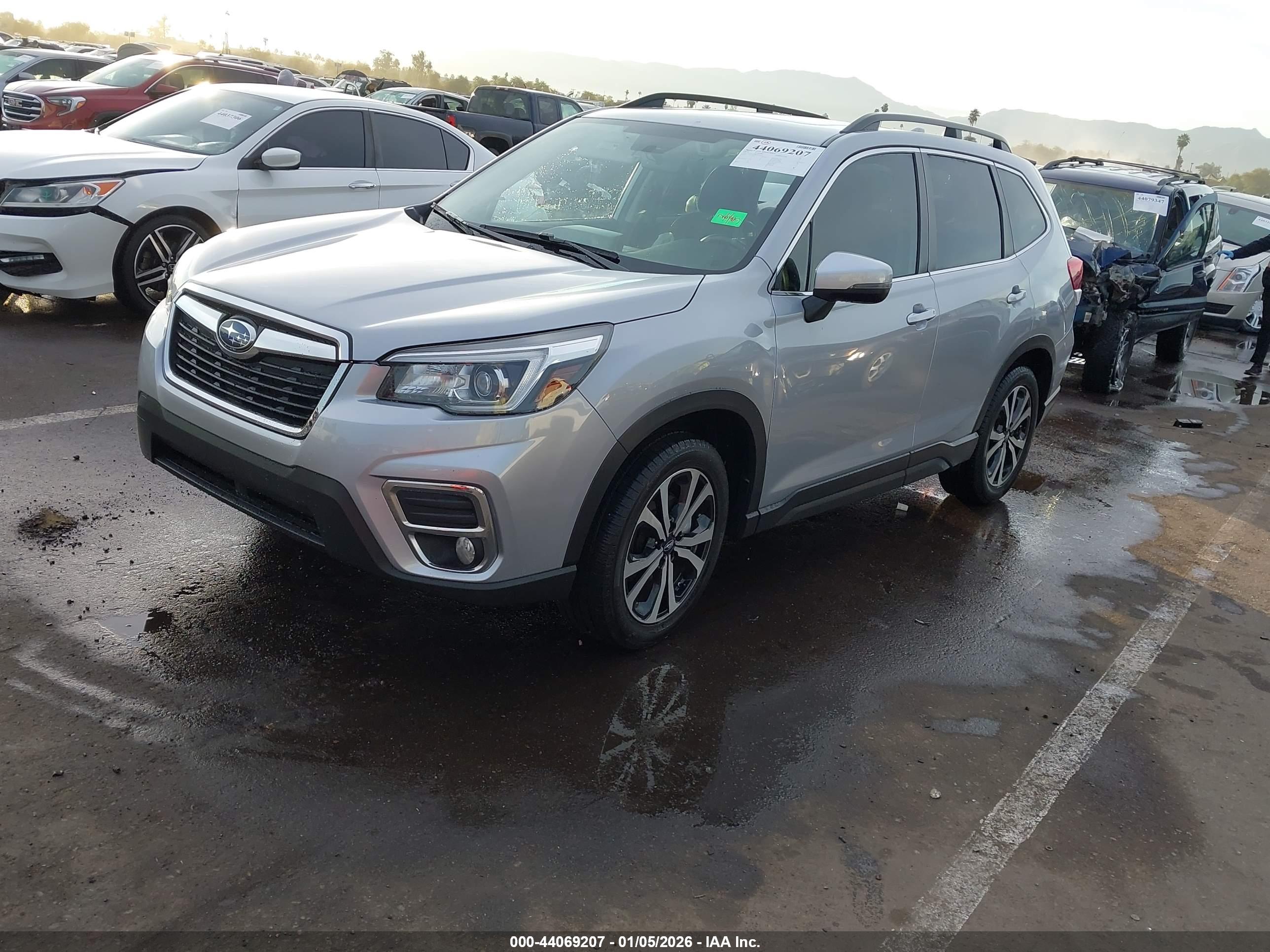 SUBARU FORESTER image 2