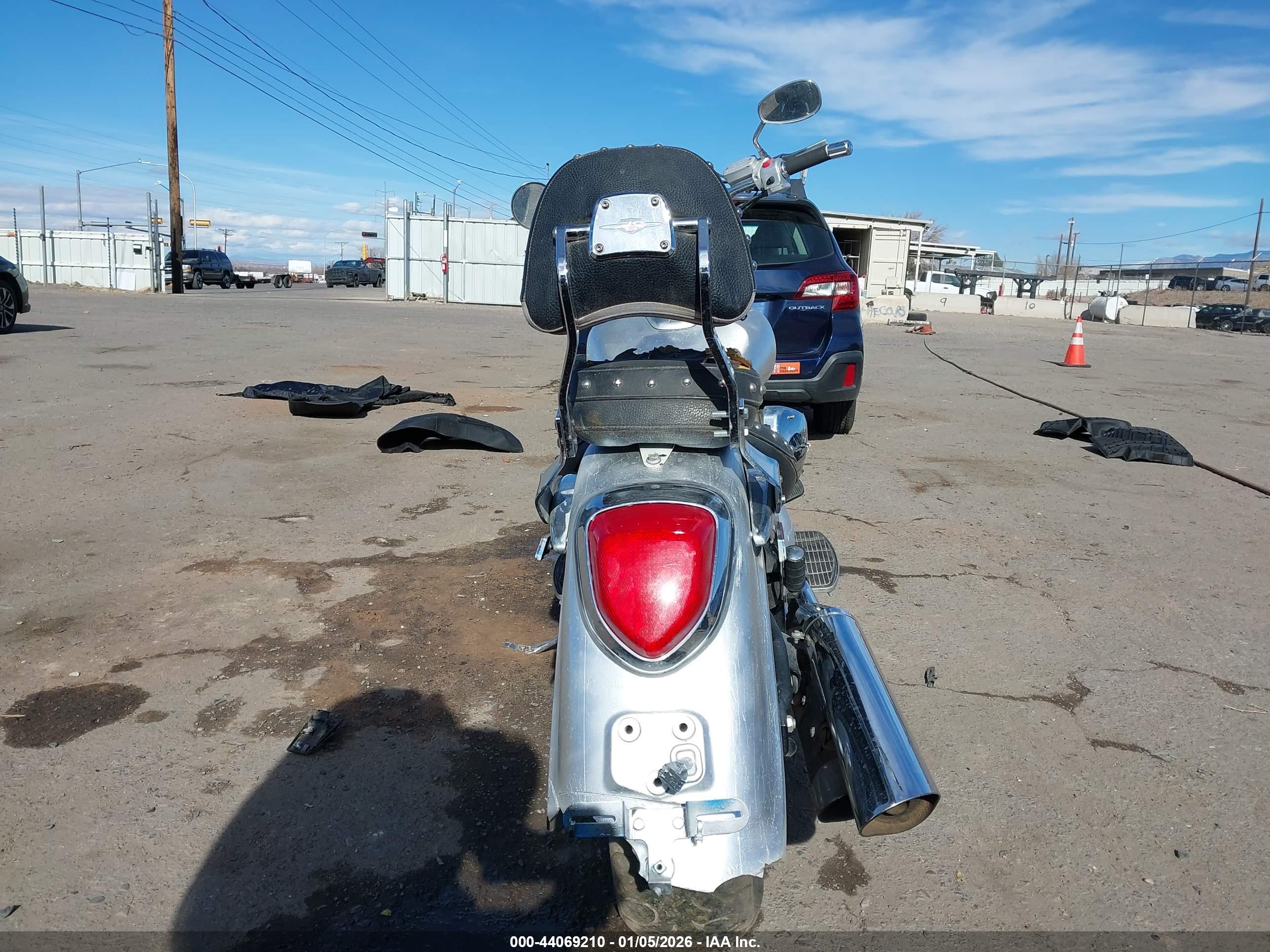 SUZUKI VL800 image 6