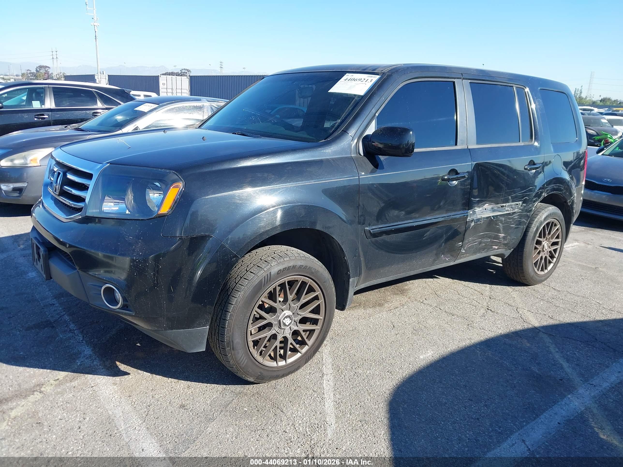 HONDA PILOT image 2